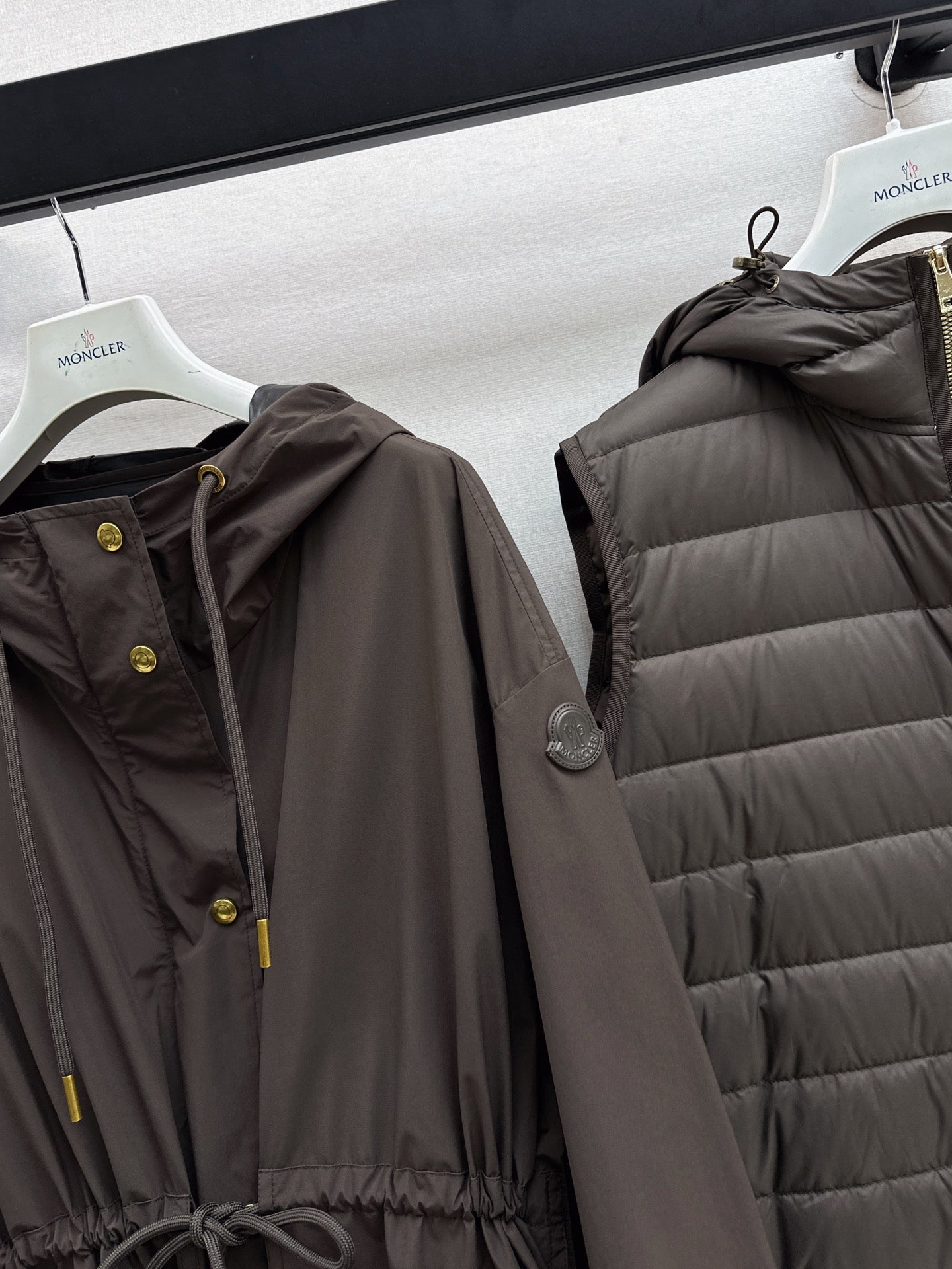 Monc 25fw puffer vest hooded jacket set