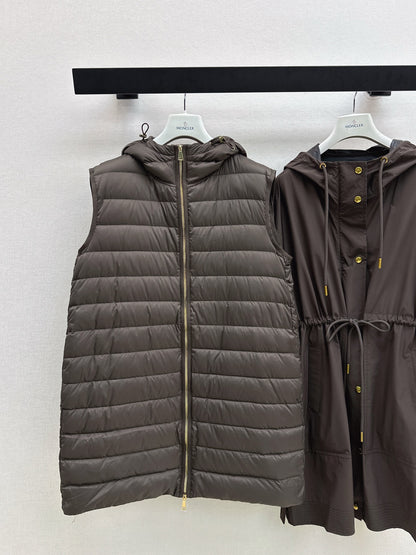 Monc 25fw puffer vest hooded jacket set