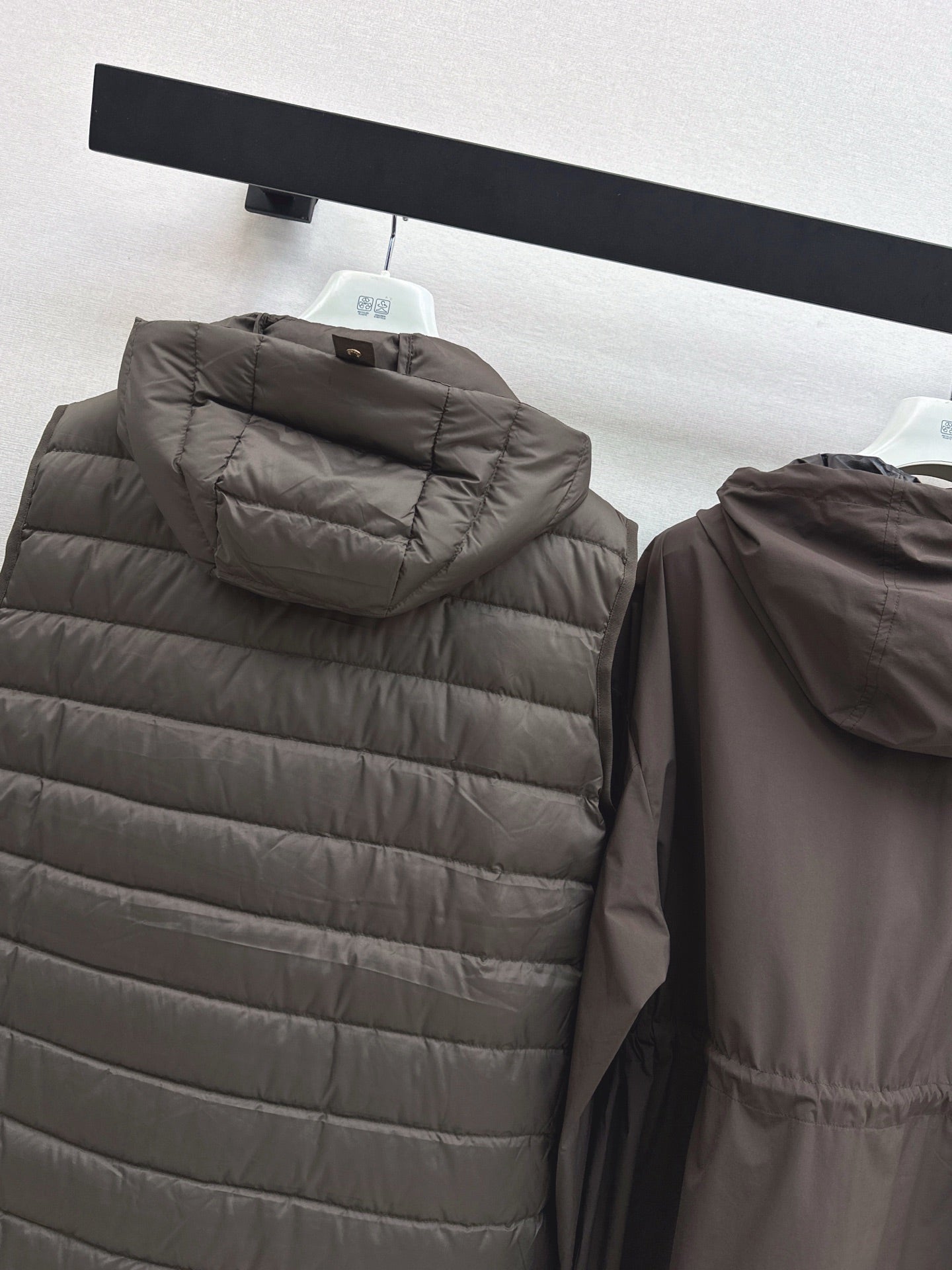 Monc 25fw puffer vest hooded jacket set