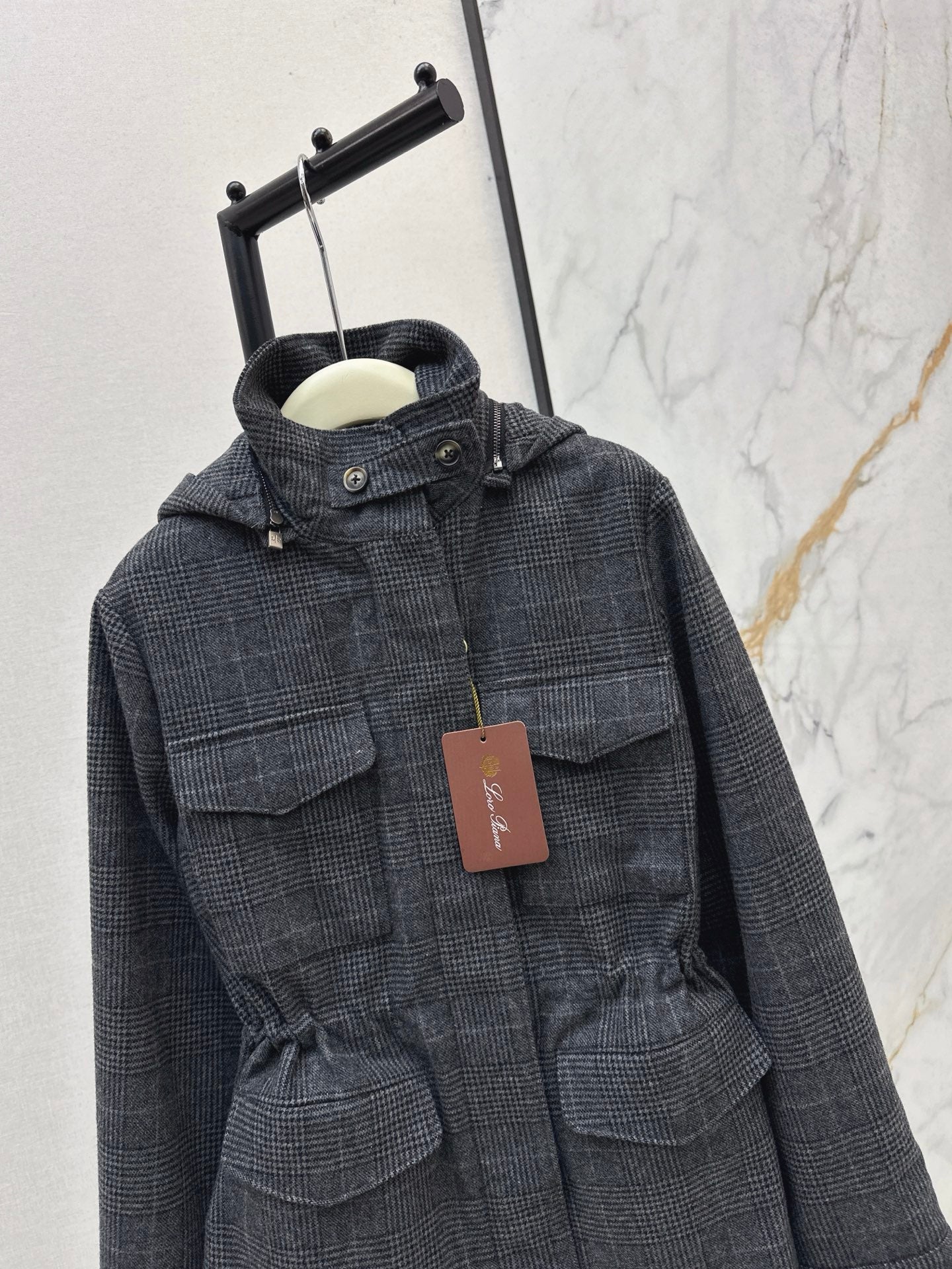 Loro 25fw plaid jacket