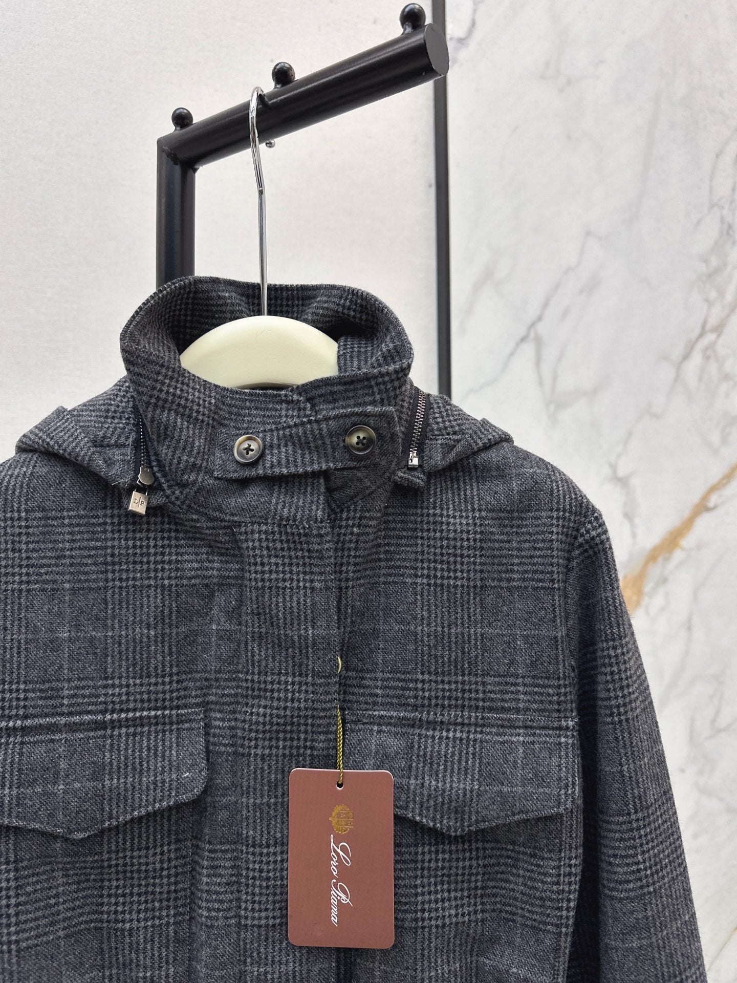 Loro 25fw plaid jacket