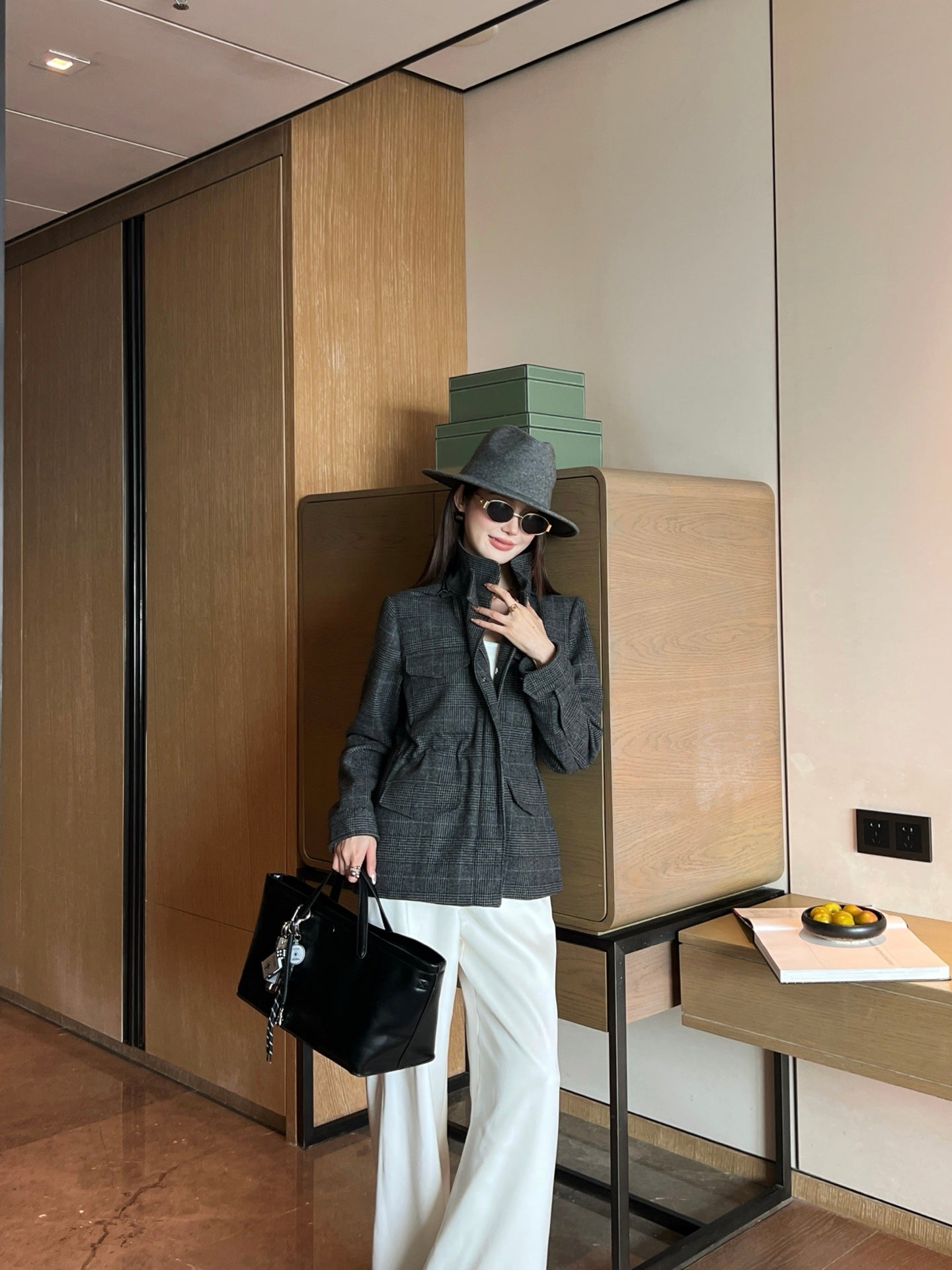 Loro 25fw plaid jacket