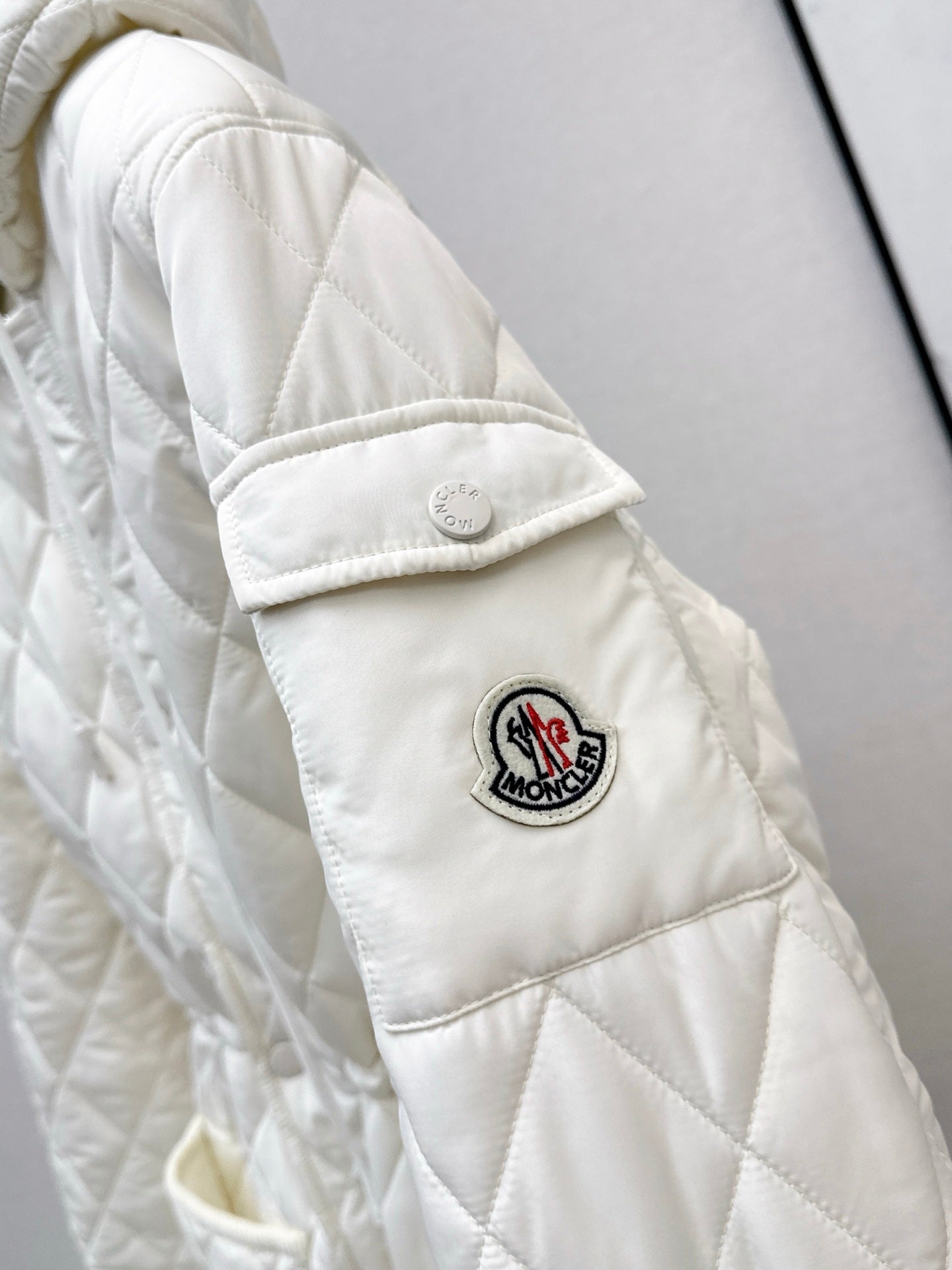 Monc 25fw padded jacket