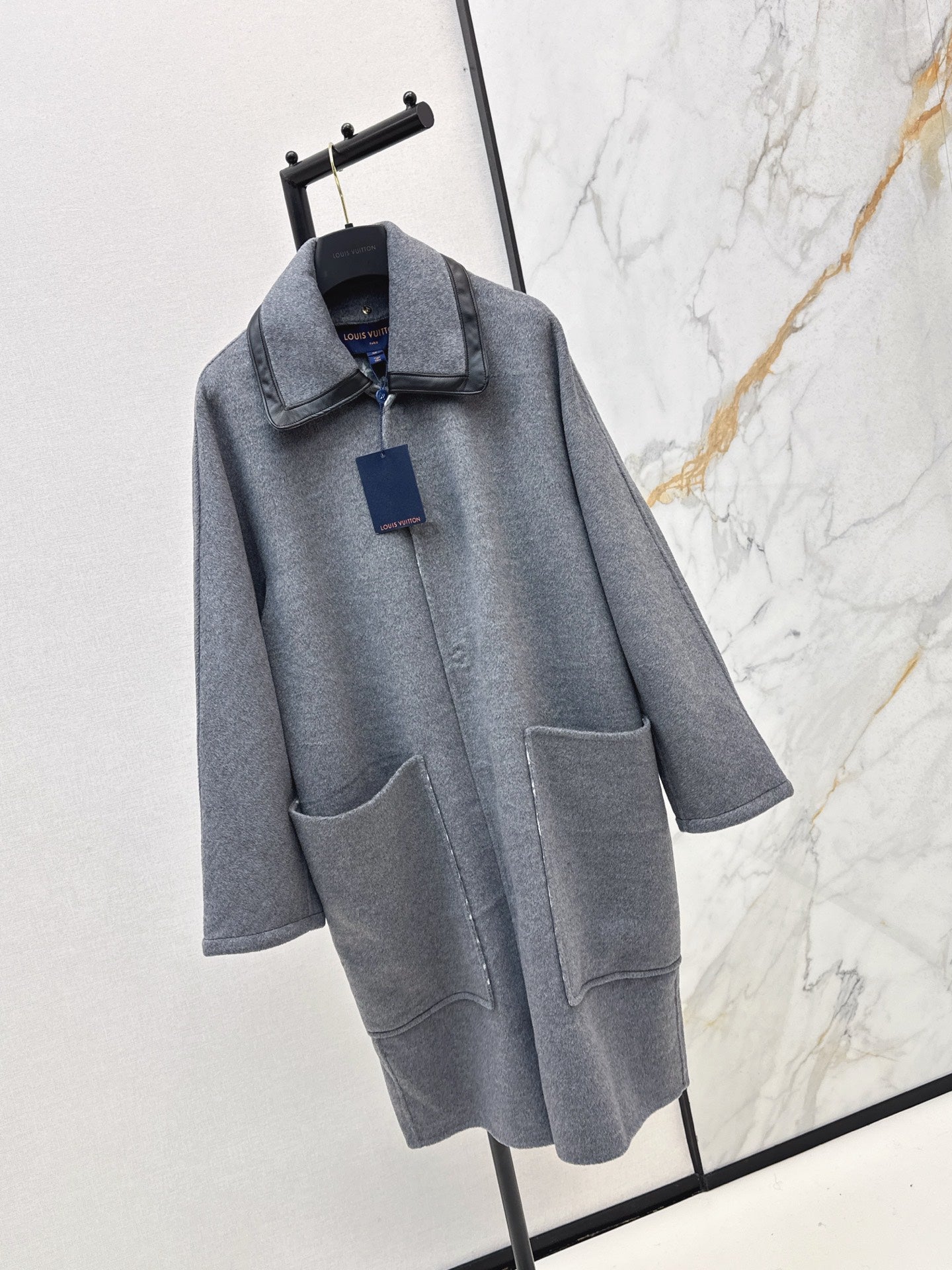 Loui 25fw monogram overcoats