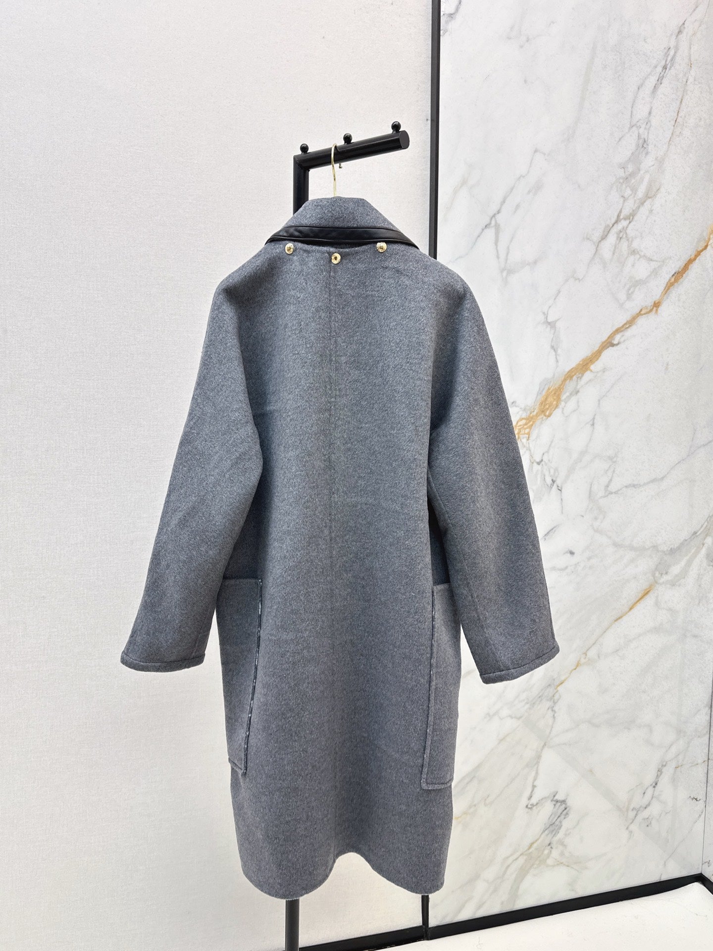 Loui 25fw monogram overcoats