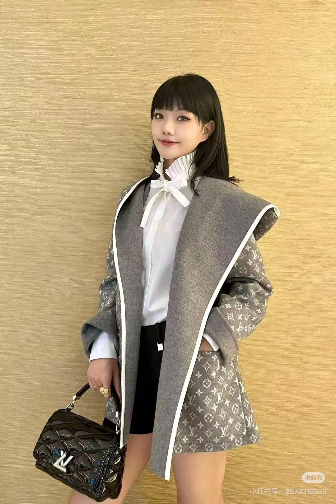 Loui 25fw reversible jacket