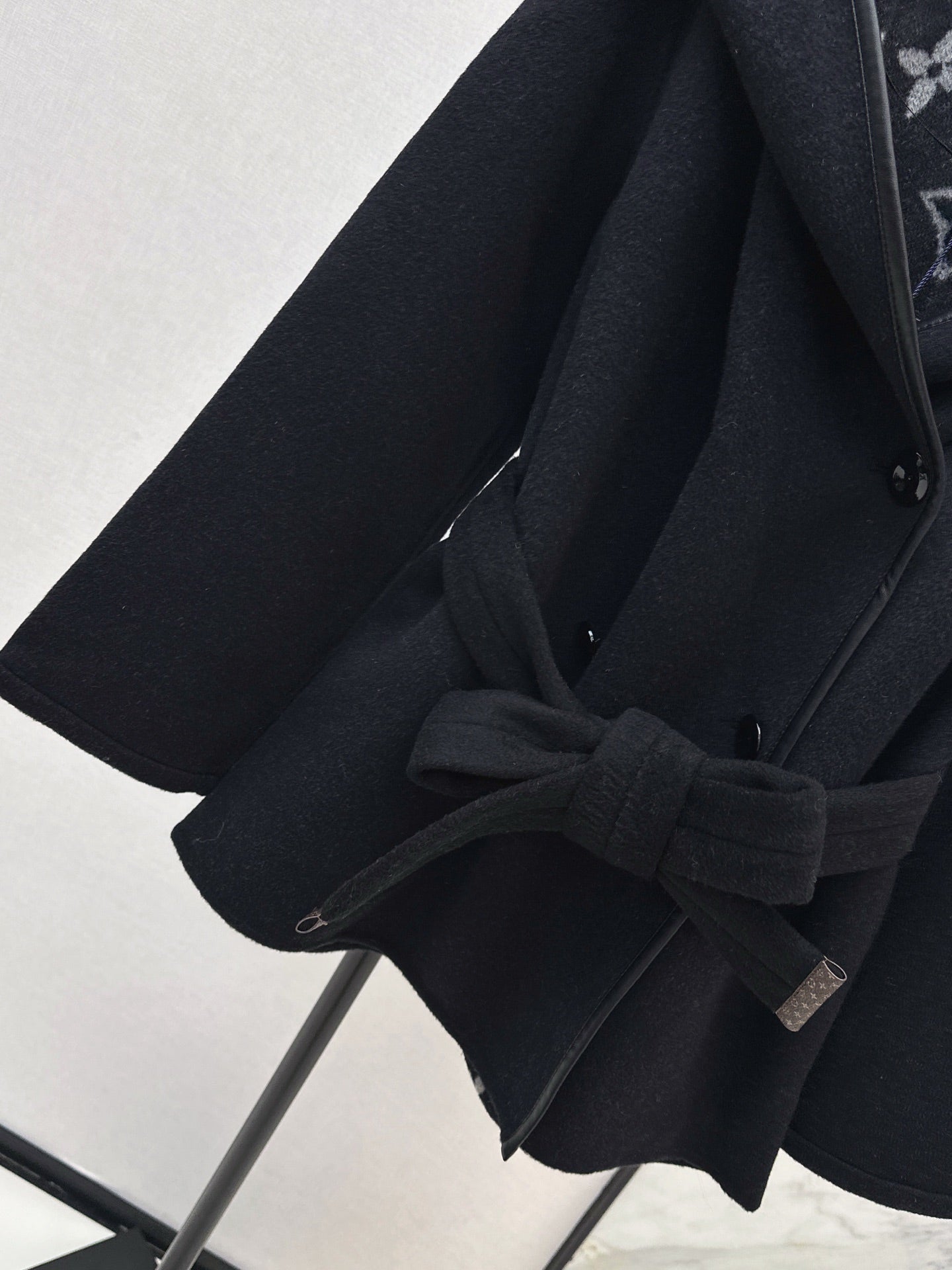 Loui 25fw wool pea coats