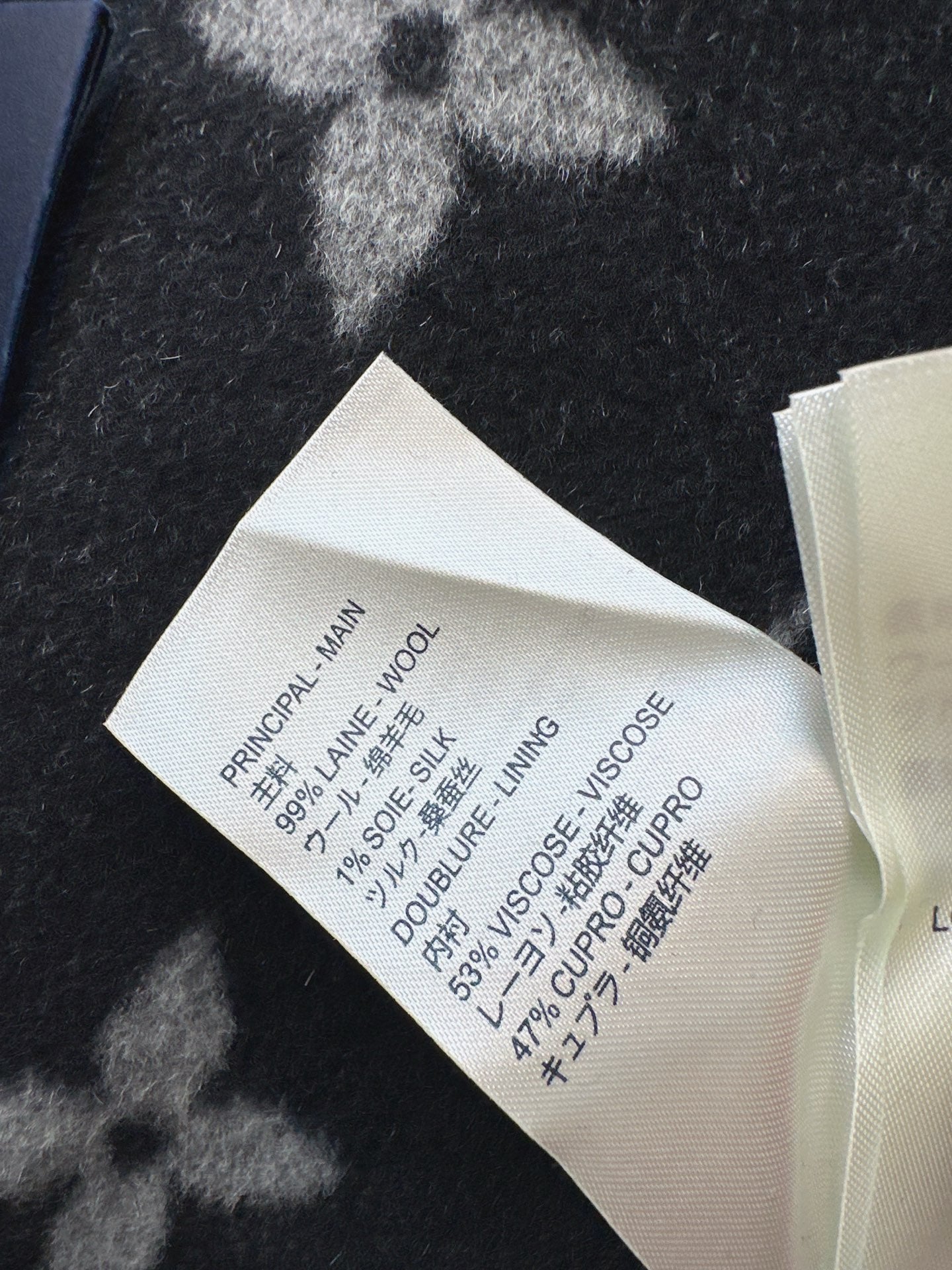 Loui 25fw wool pea coats