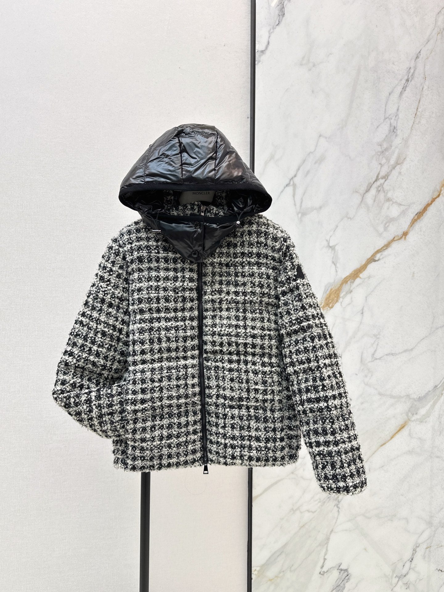 Monc 25fw down jacket