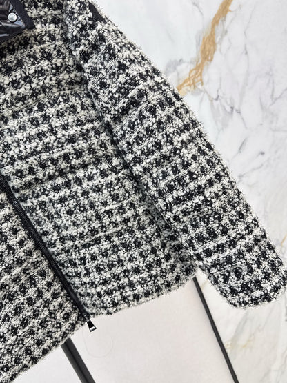 Monc 25fw down jacket