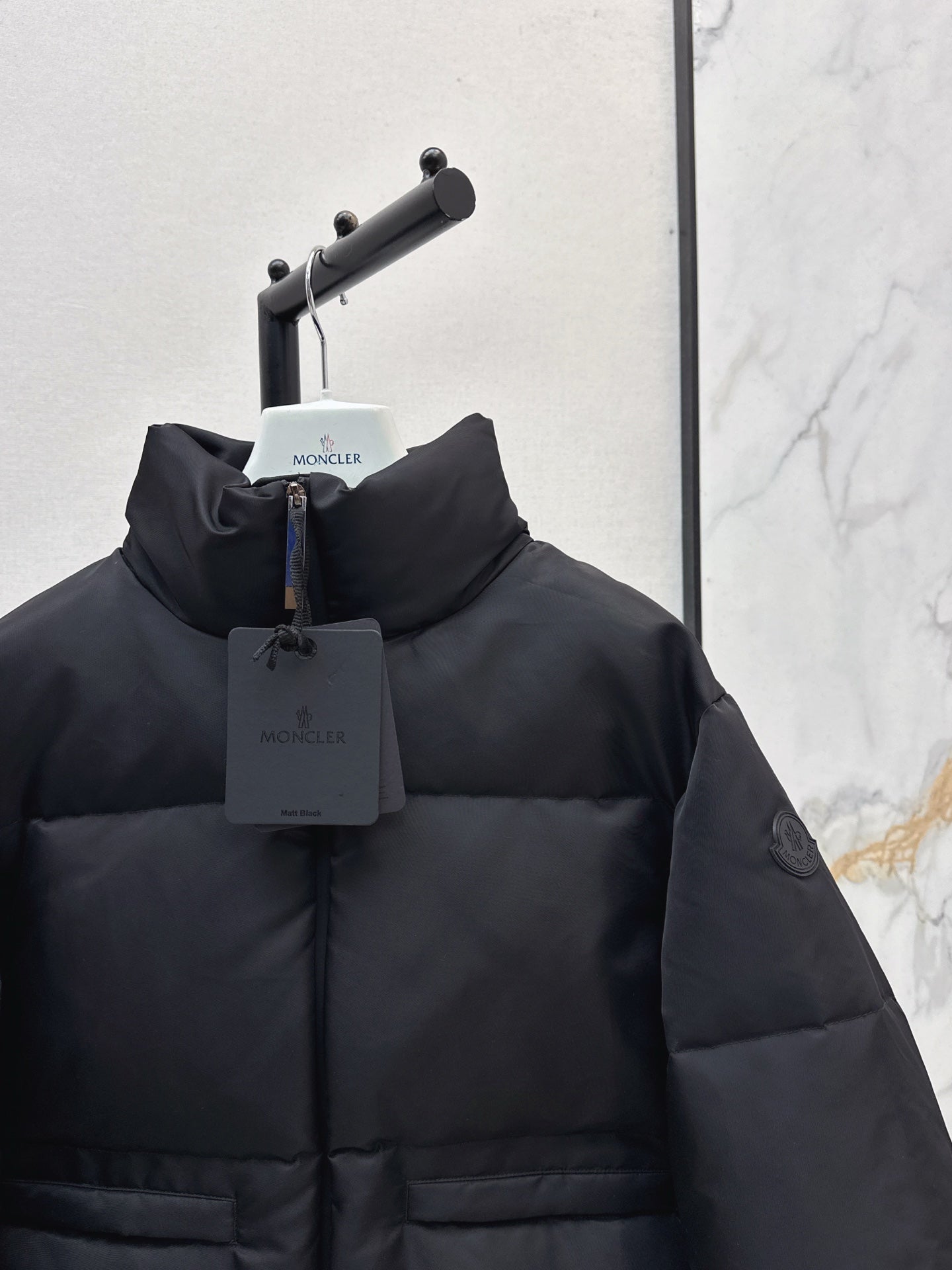 Monc 25fw down jacket