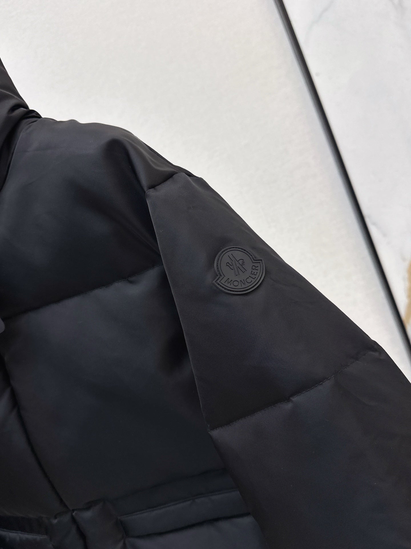 Monc 25fw down jacket