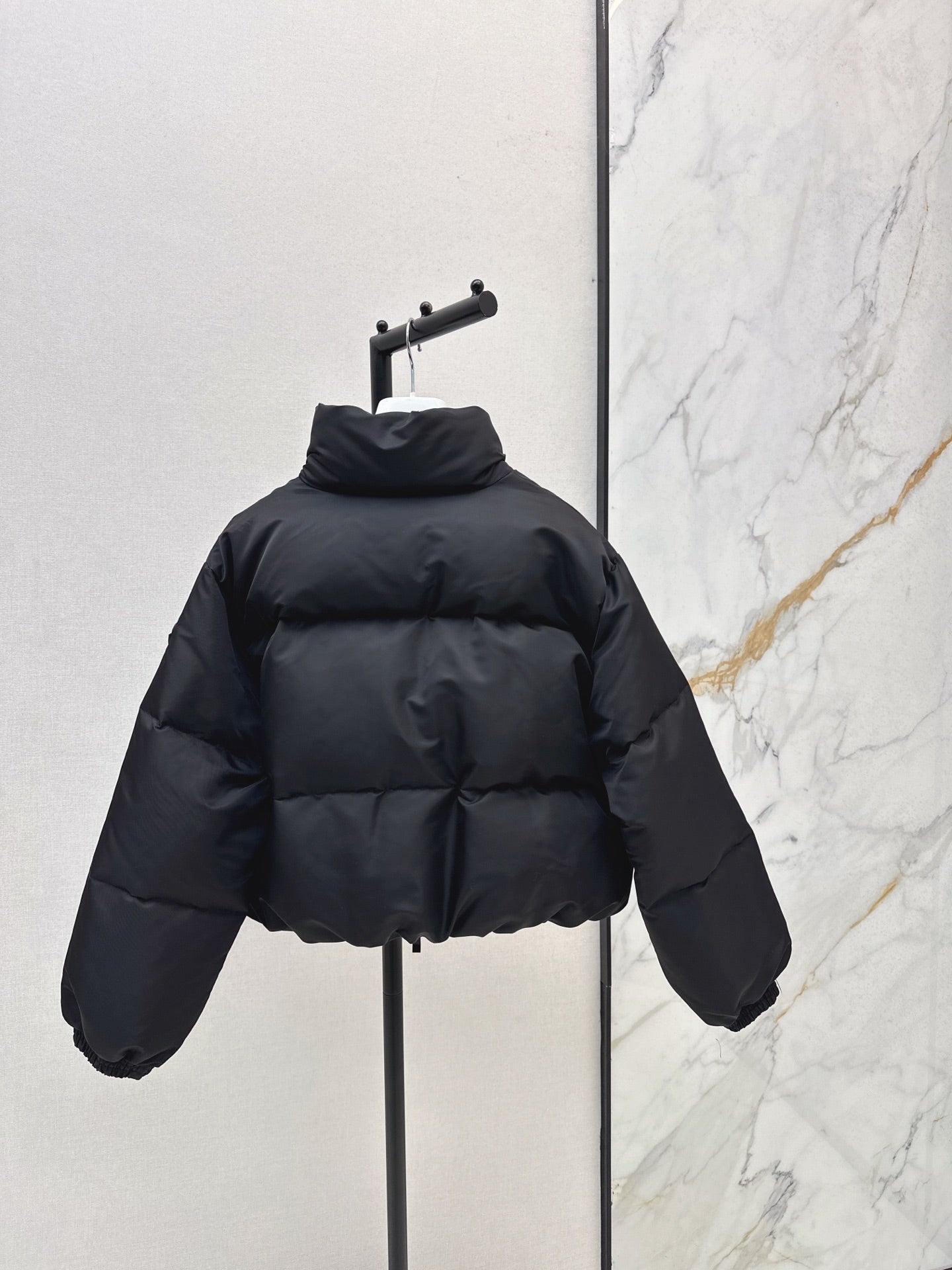Monc 25fw down jacket