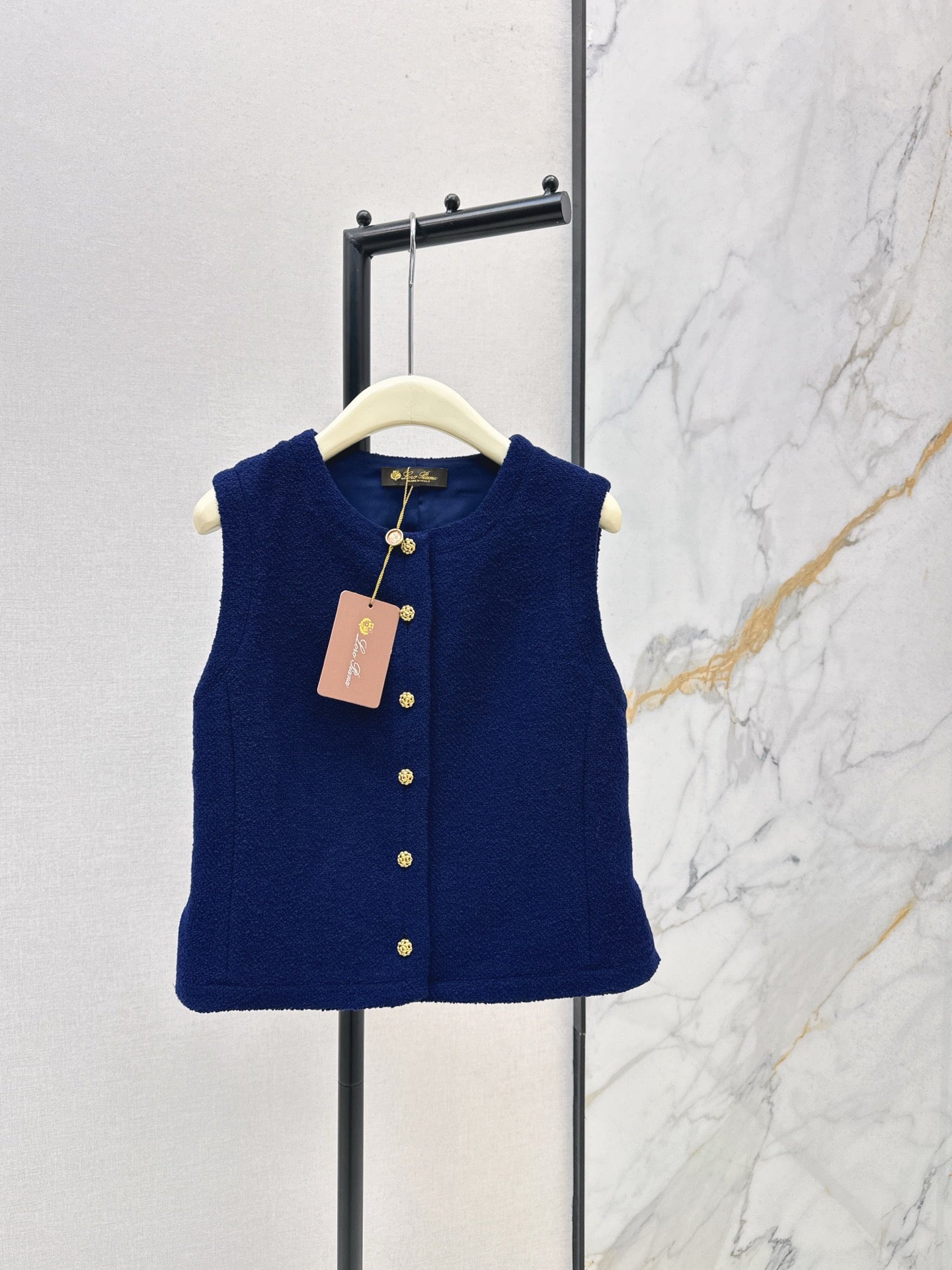 Loro 25fw woolen vest