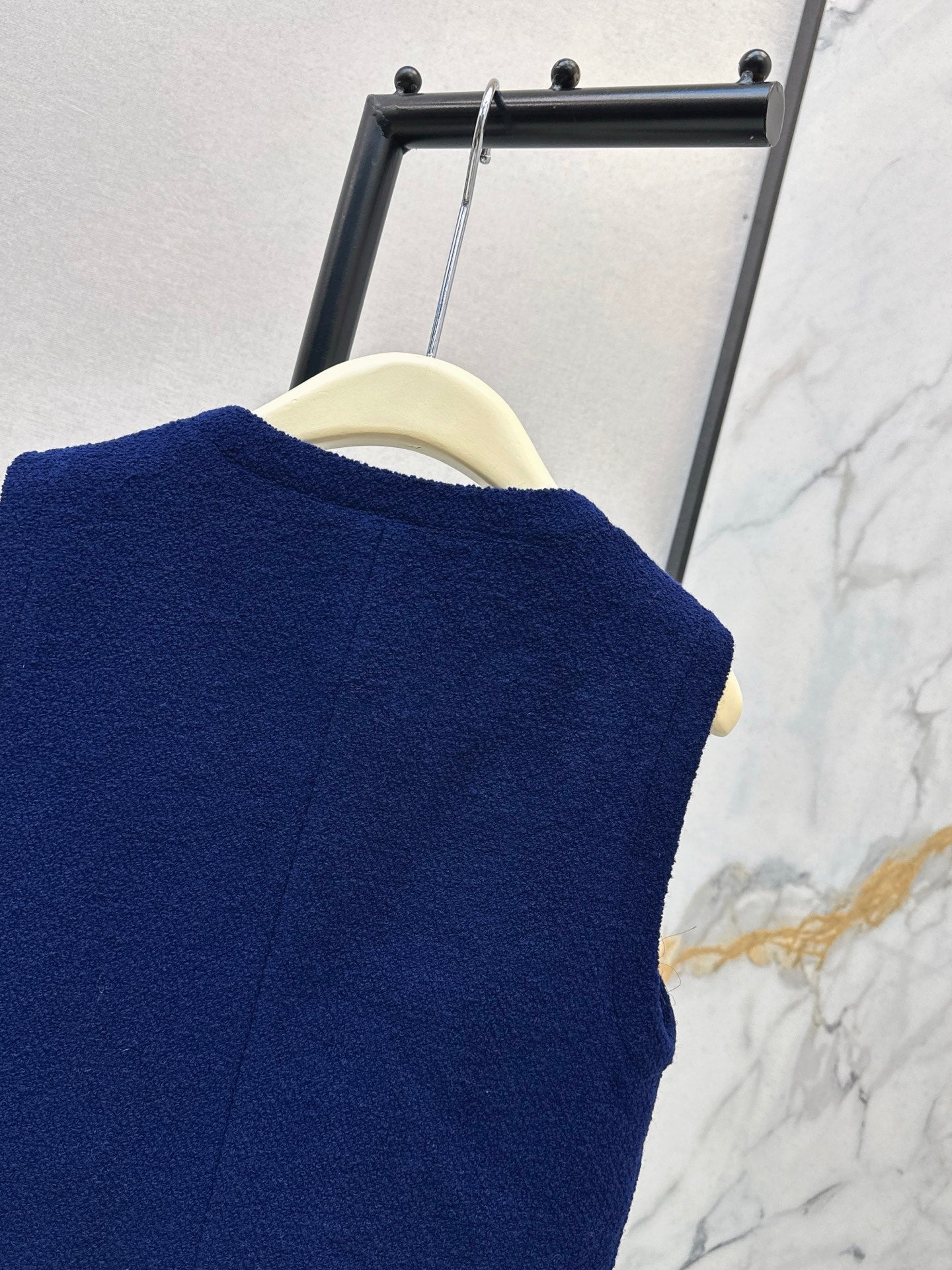 Loro 25fw woolen vest