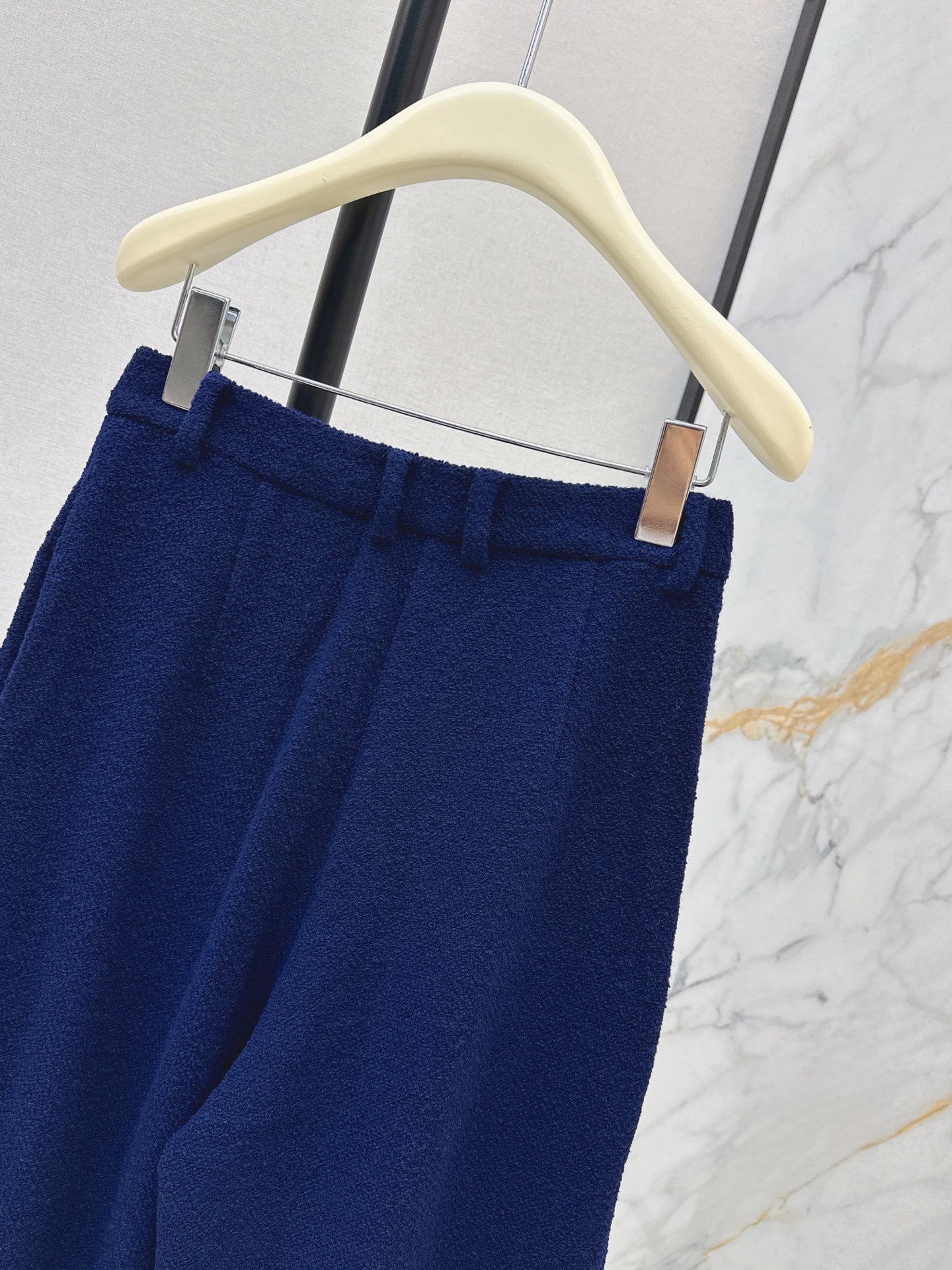 Loro 25fw straight pants