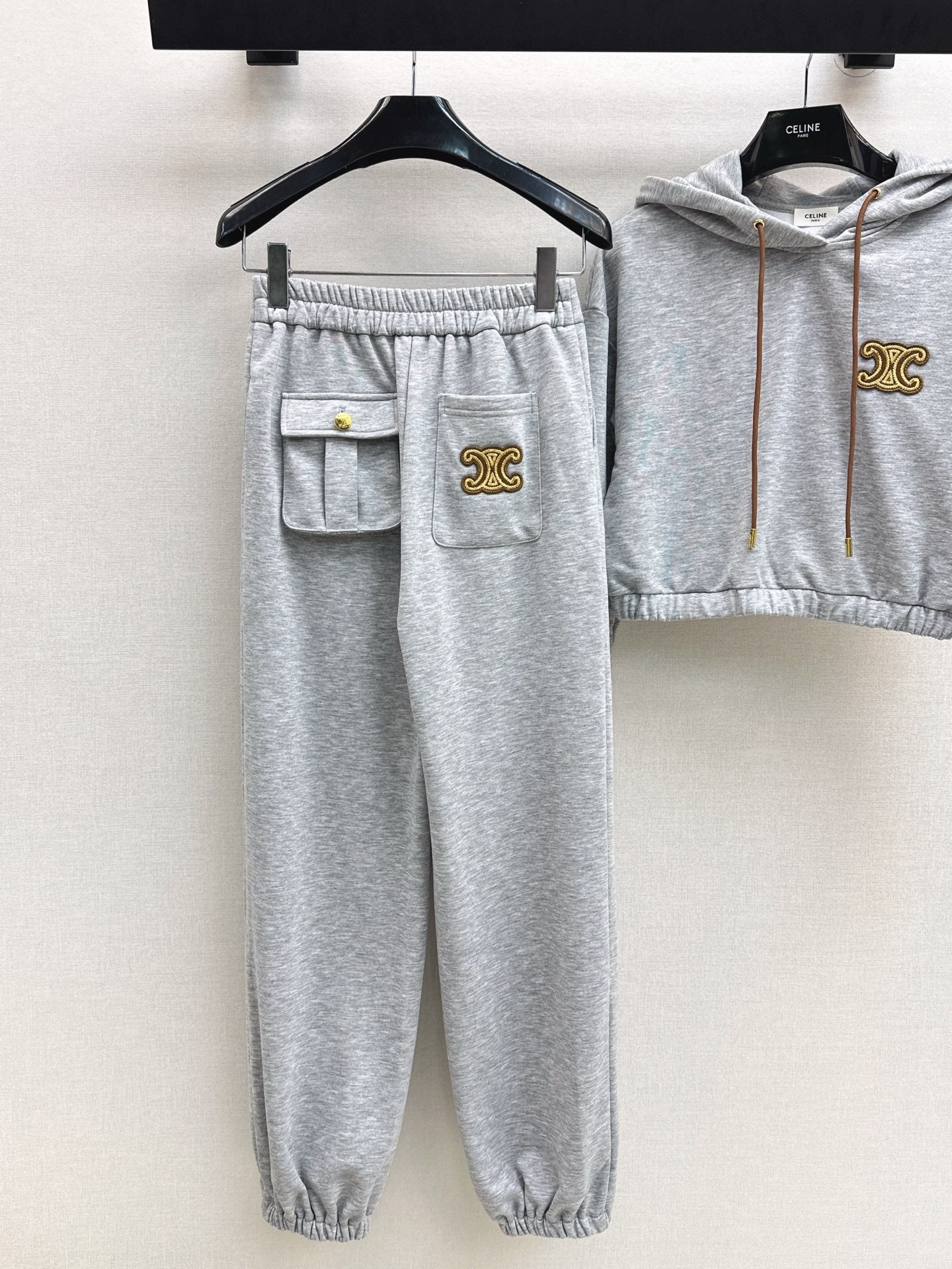 Celi 25fw hoodie sweatpants set