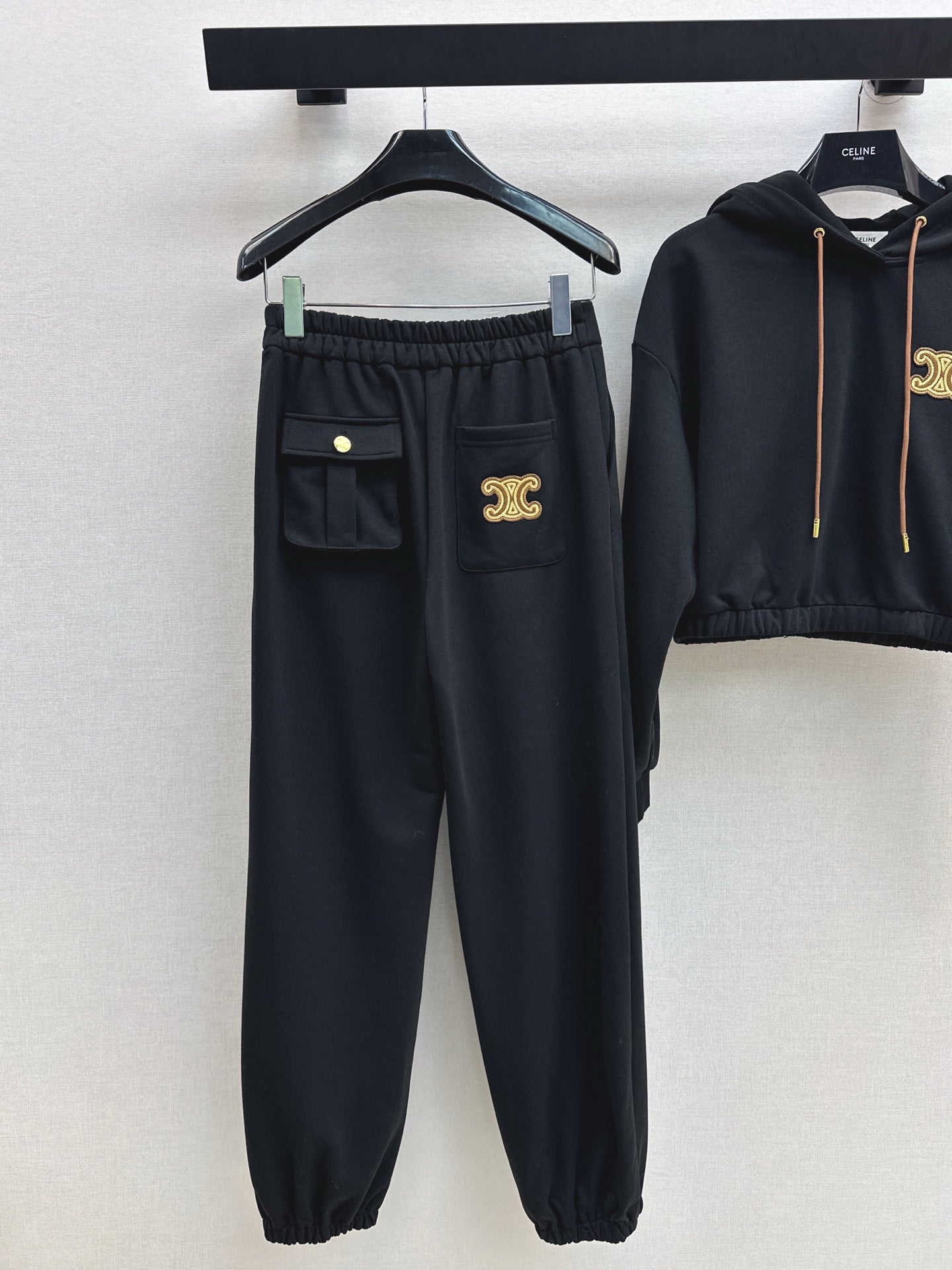 Celi 25fw hoodie sweatpants set