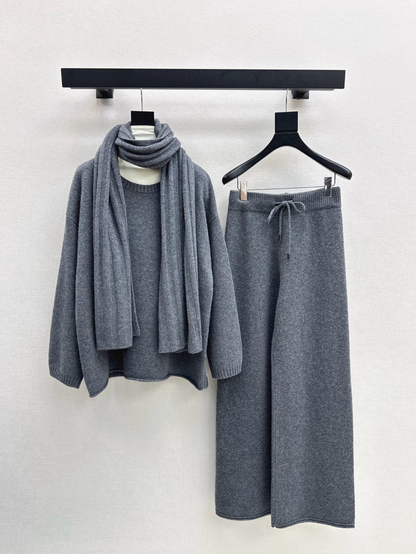 Max 25fw knitwear wide pants scarf set