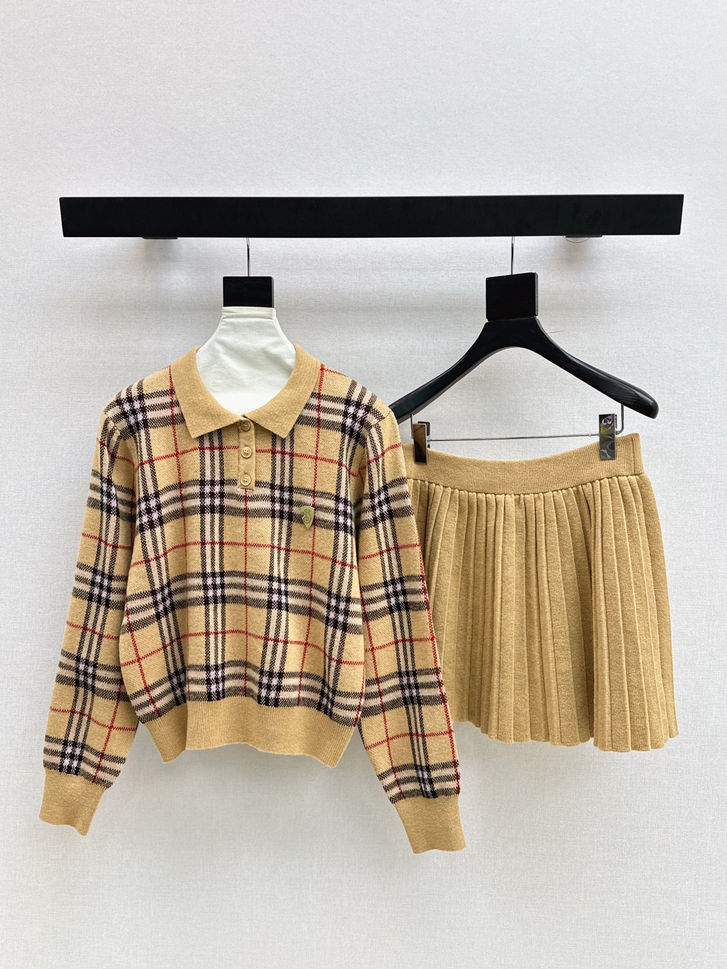 Bur 25fw plaid polo shirt skirt set