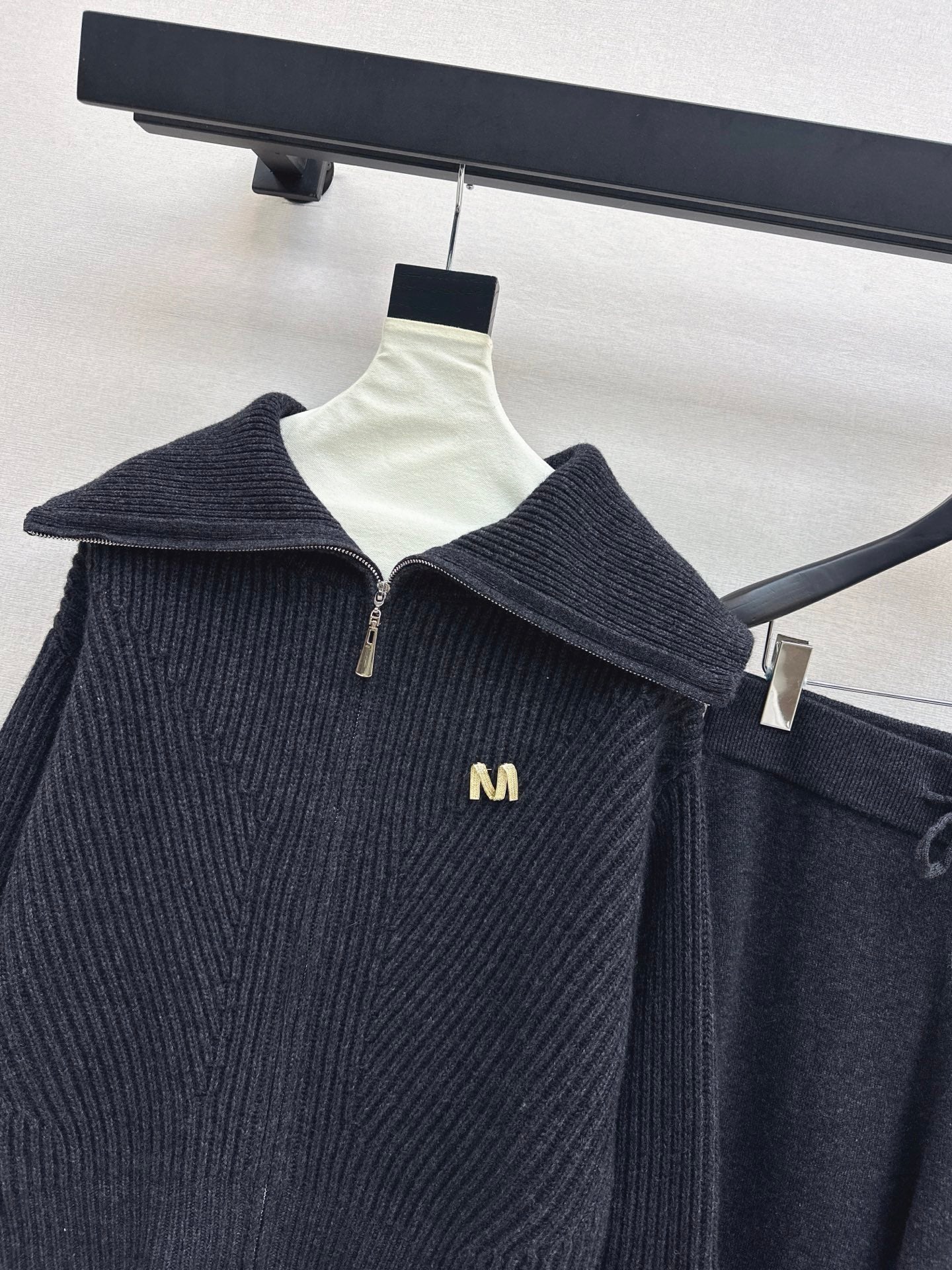 Max 25fw wool jacket pants set