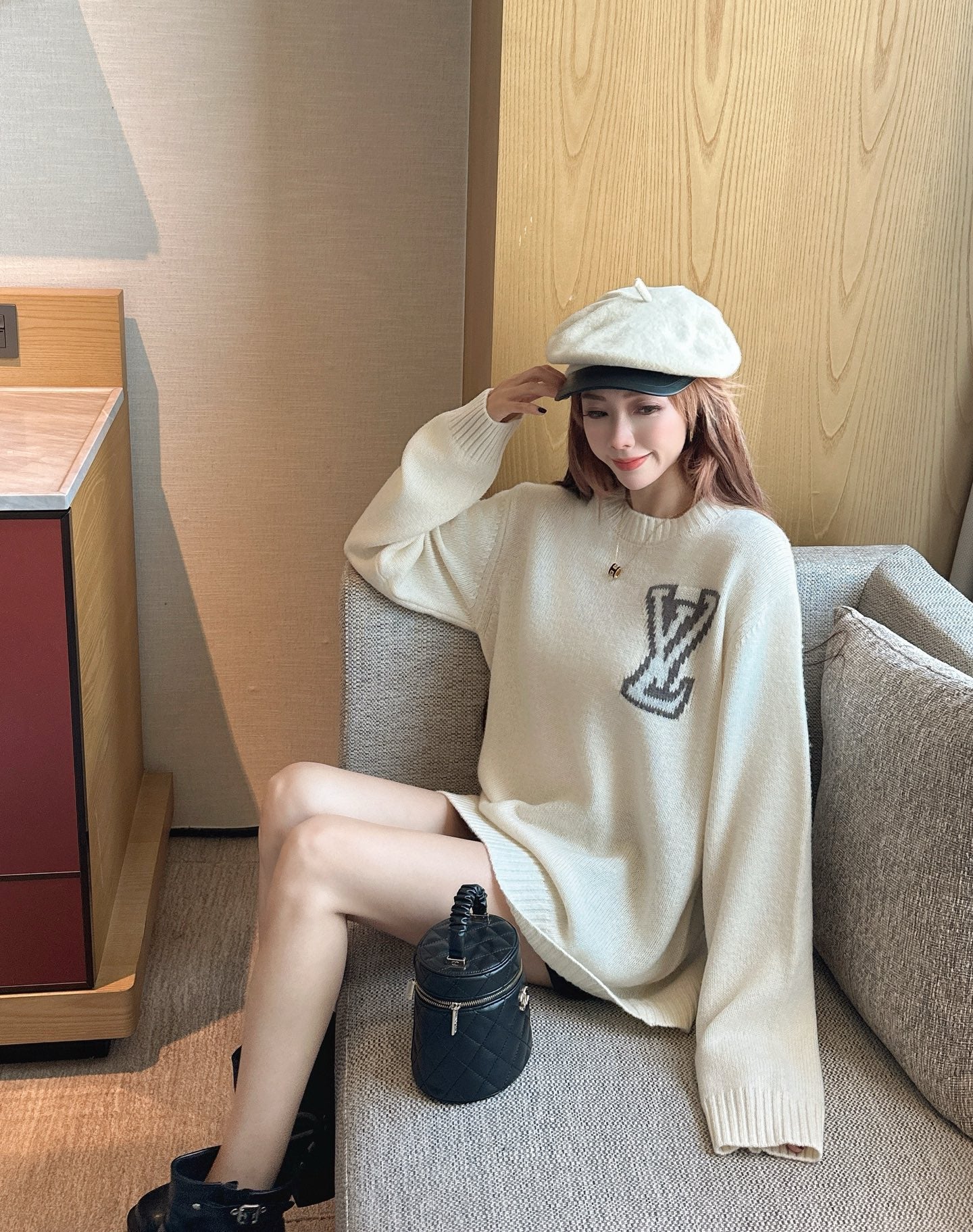 Loui 25fw jacquard sweater