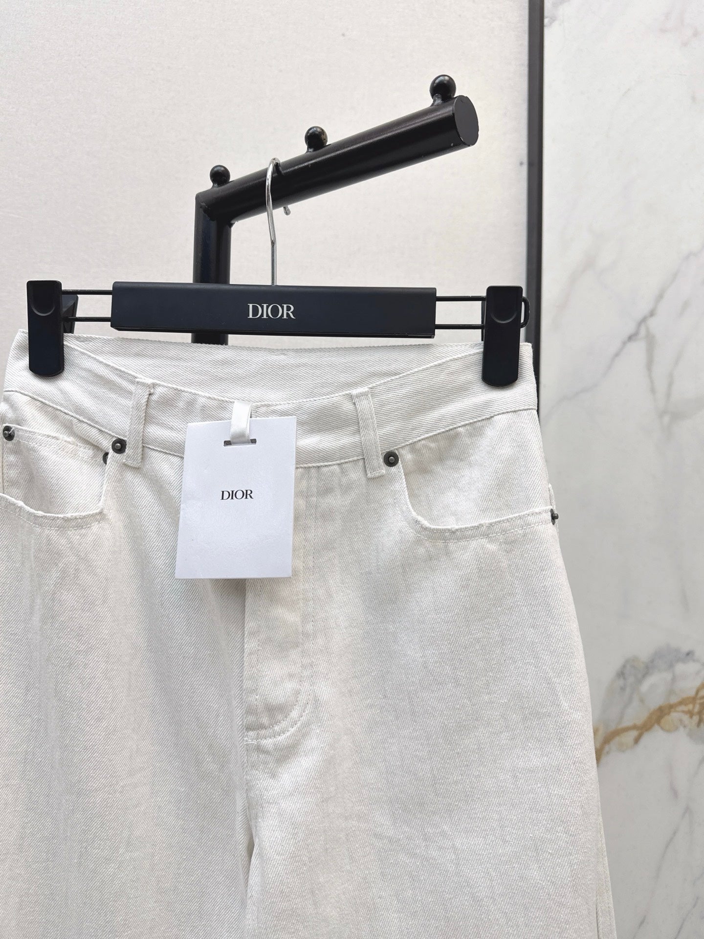 CD 25fw straight jeans