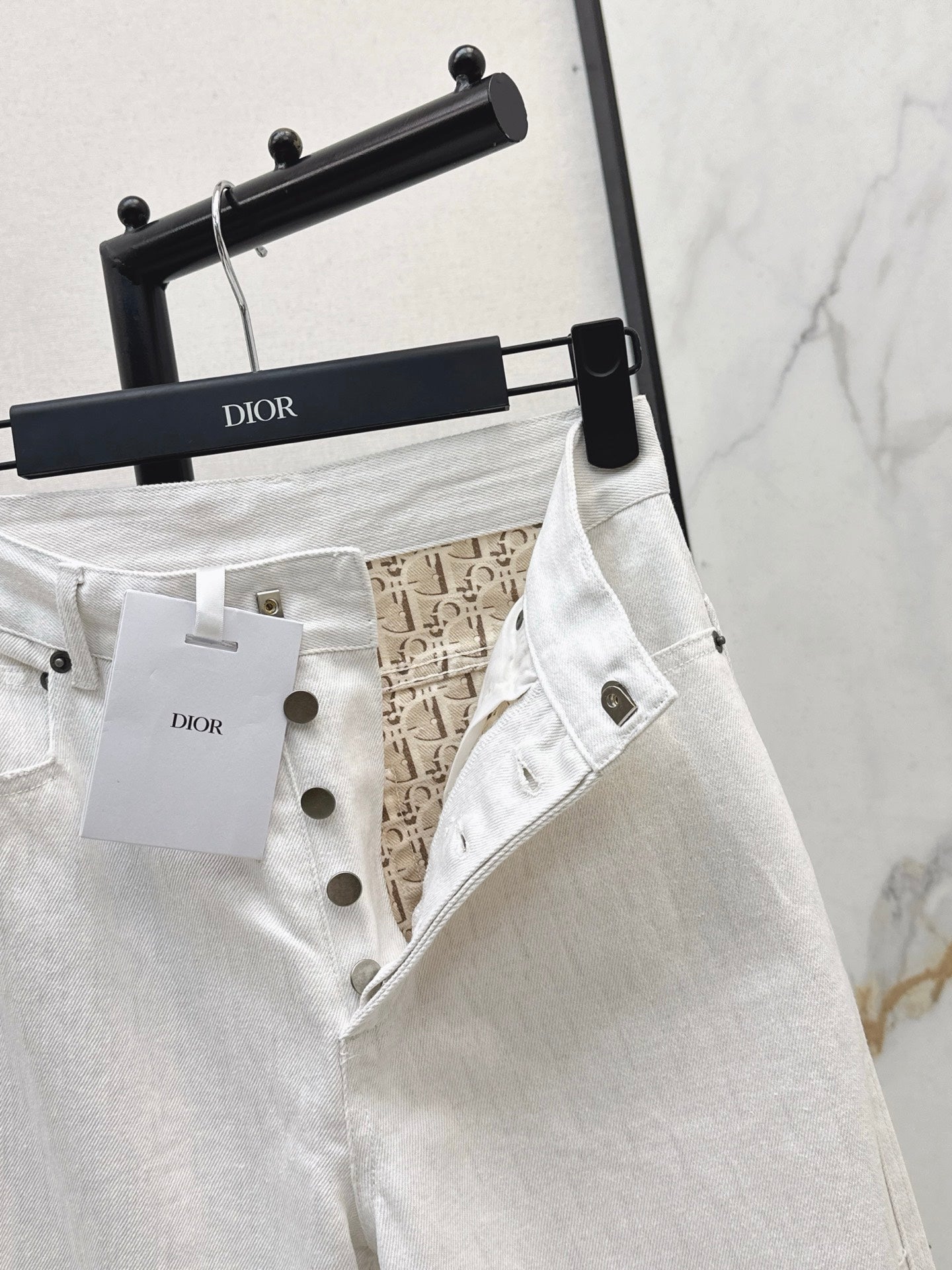 CD 25fw straight jeans