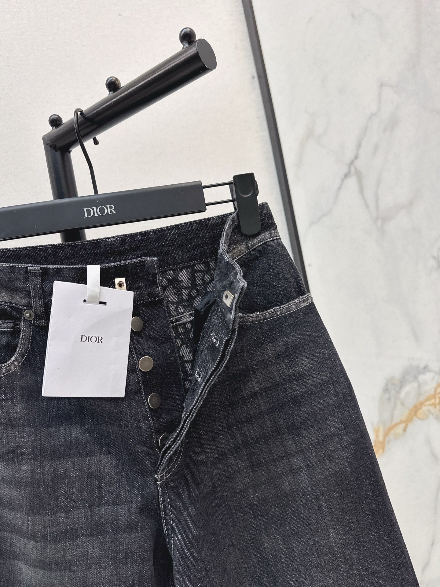 CD 25fw straight jeans