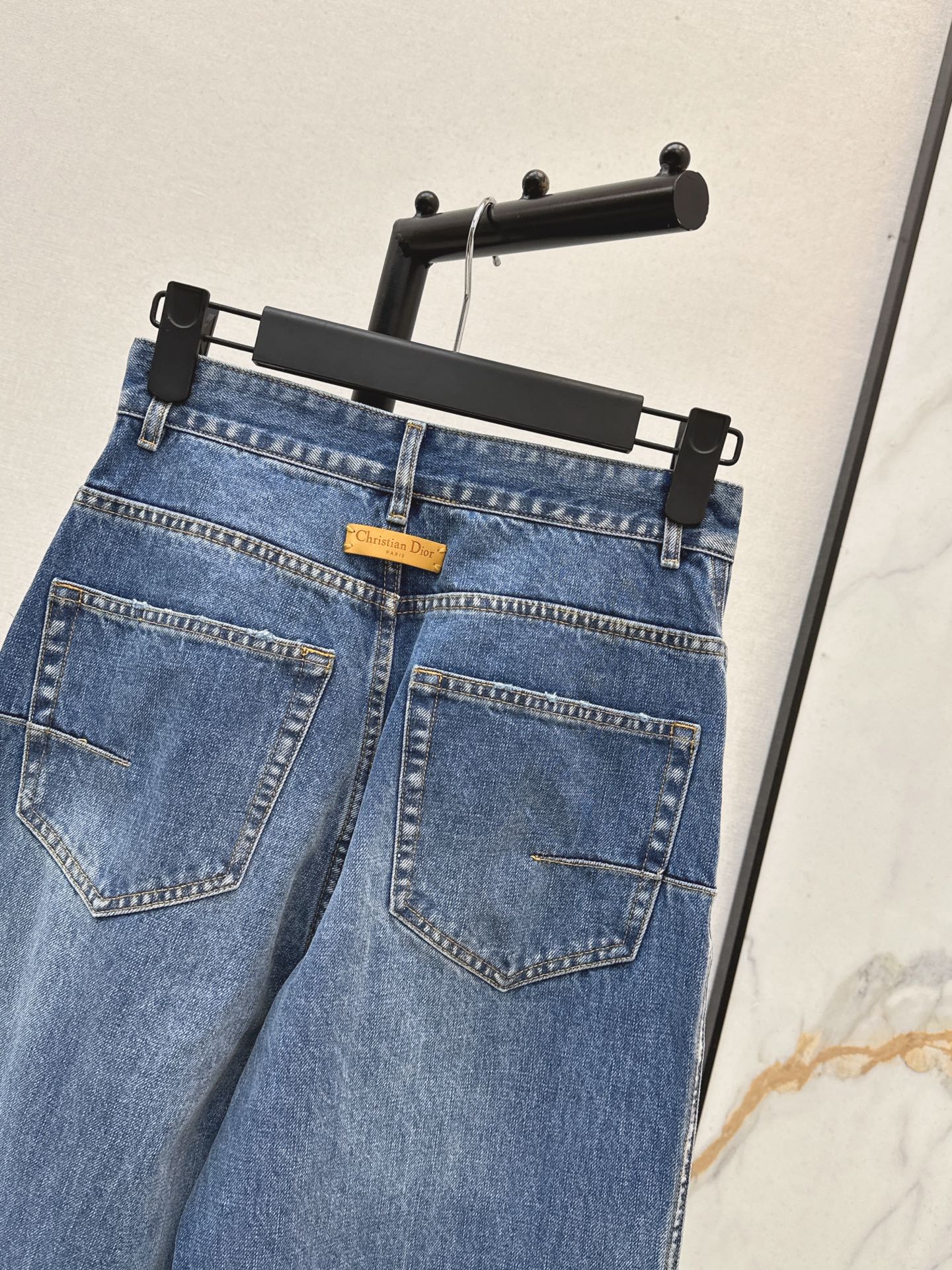 CD 25fw straight jeans