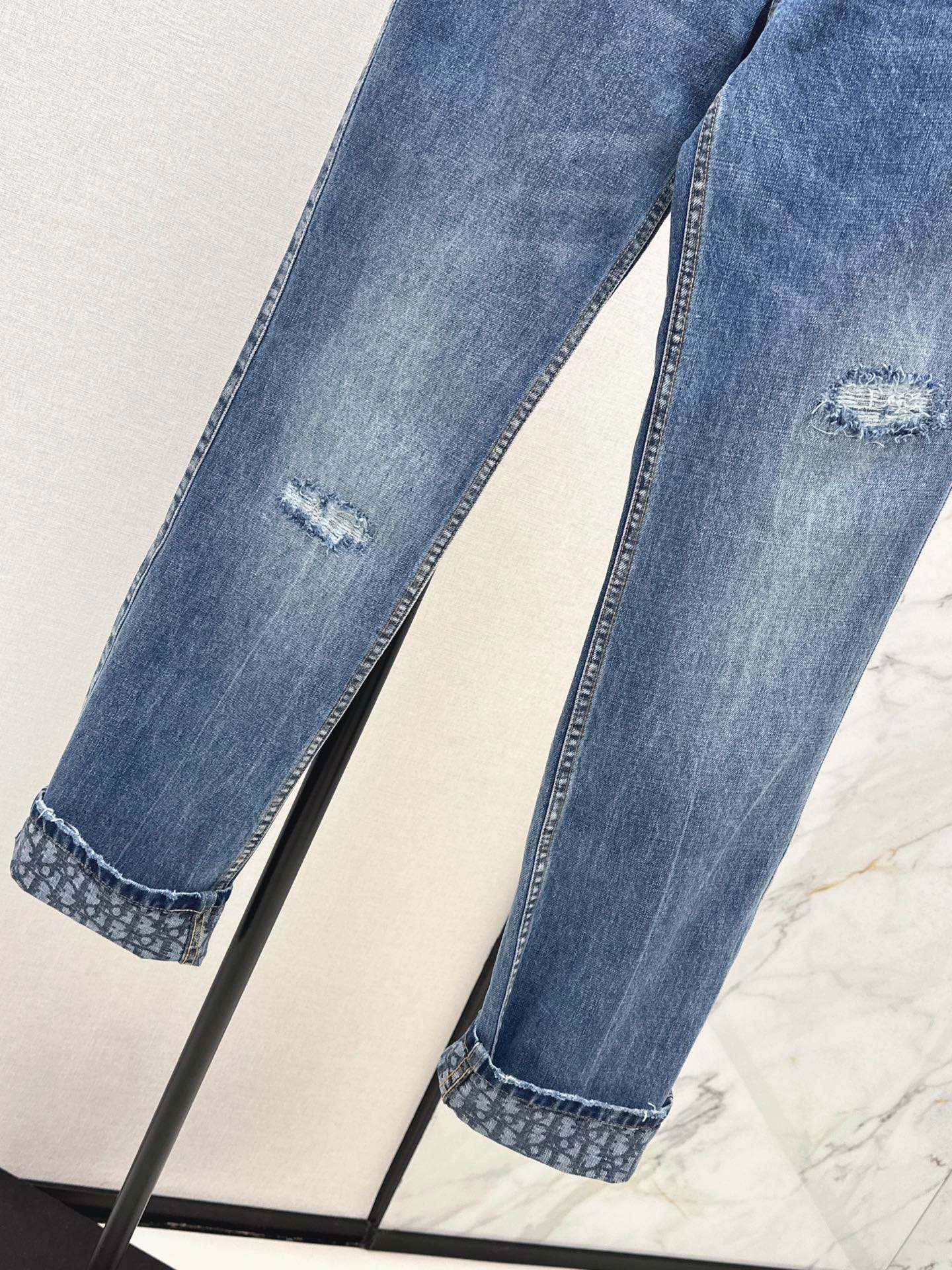 CD 25fw slim-fit jeans