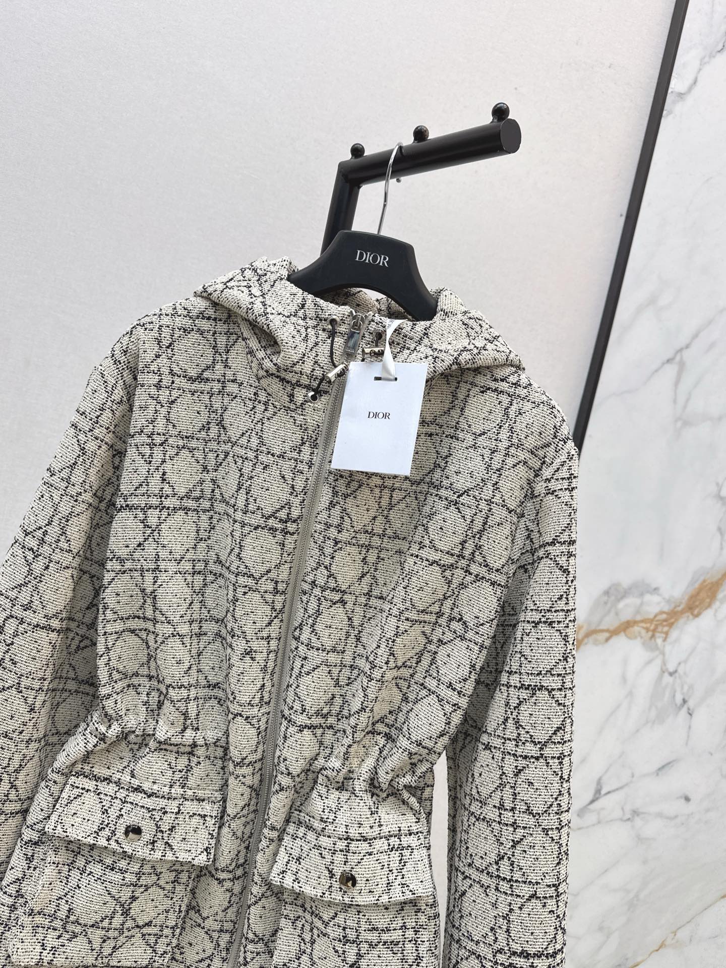 CD 25fw hooded jacket