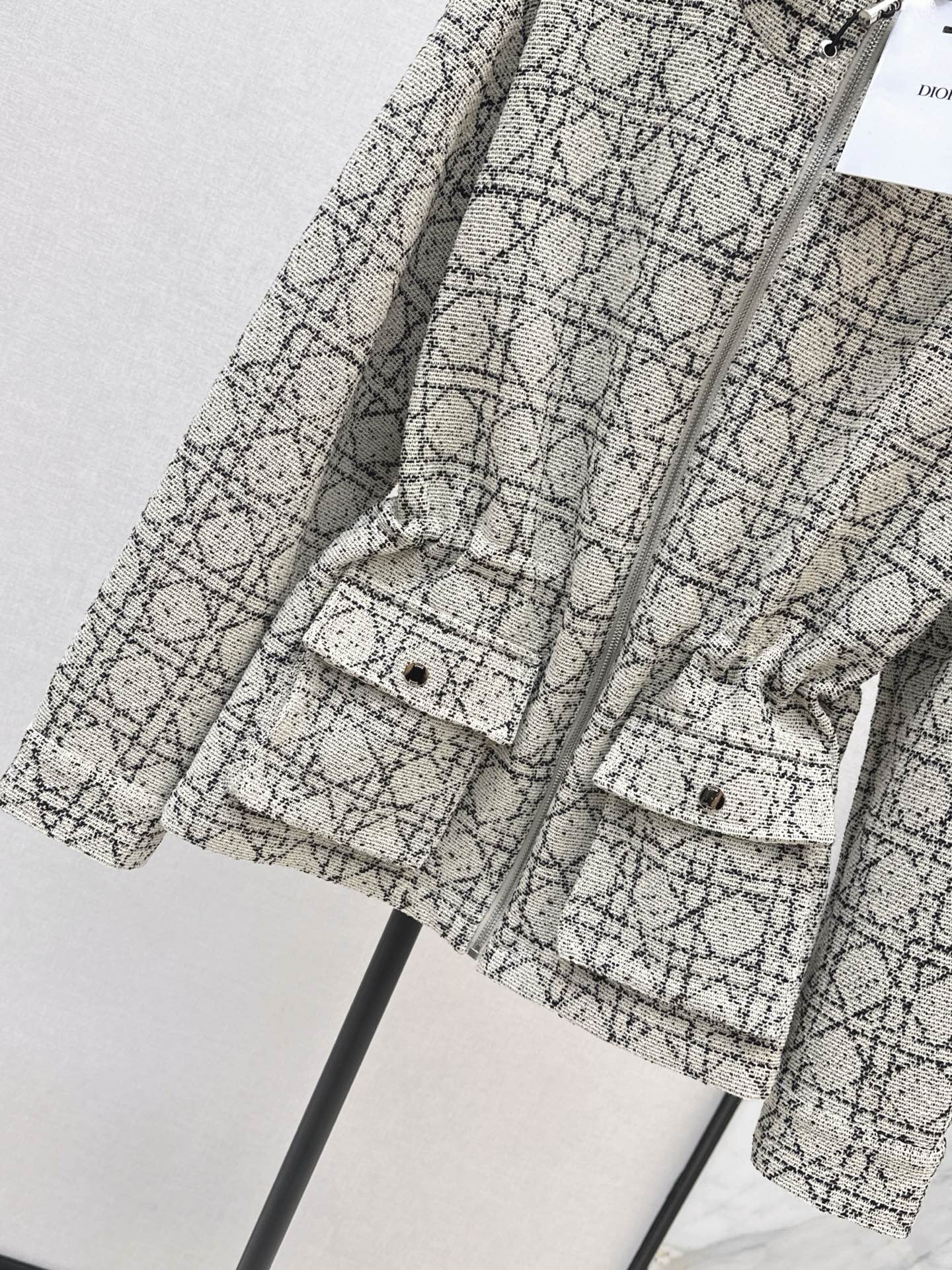 CD 25fw hooded jacket