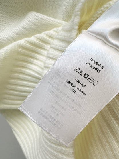 CD 25fw knit sweater