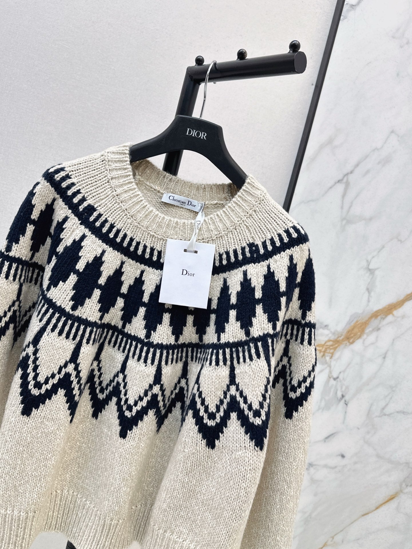 CD 25fw knitted sweater