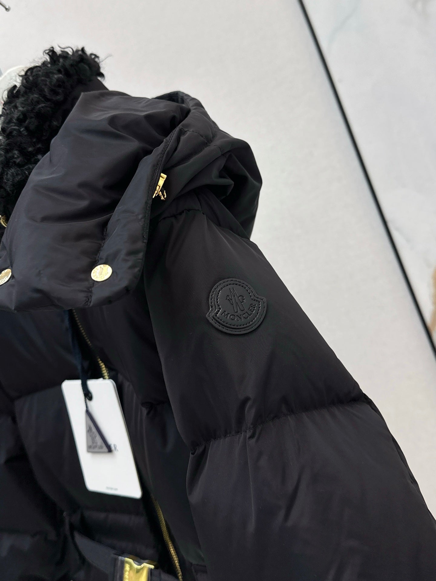 Monc 25fw down jacket