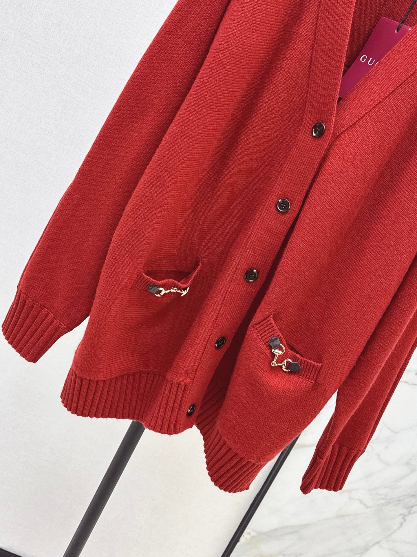 Guc 25fw knit cardigan