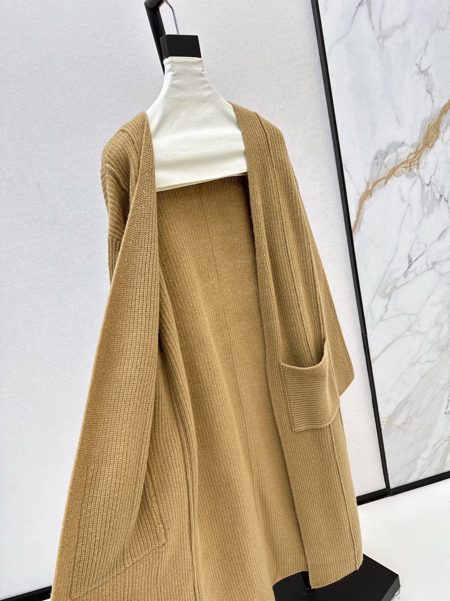 Ala 25fw knit coats