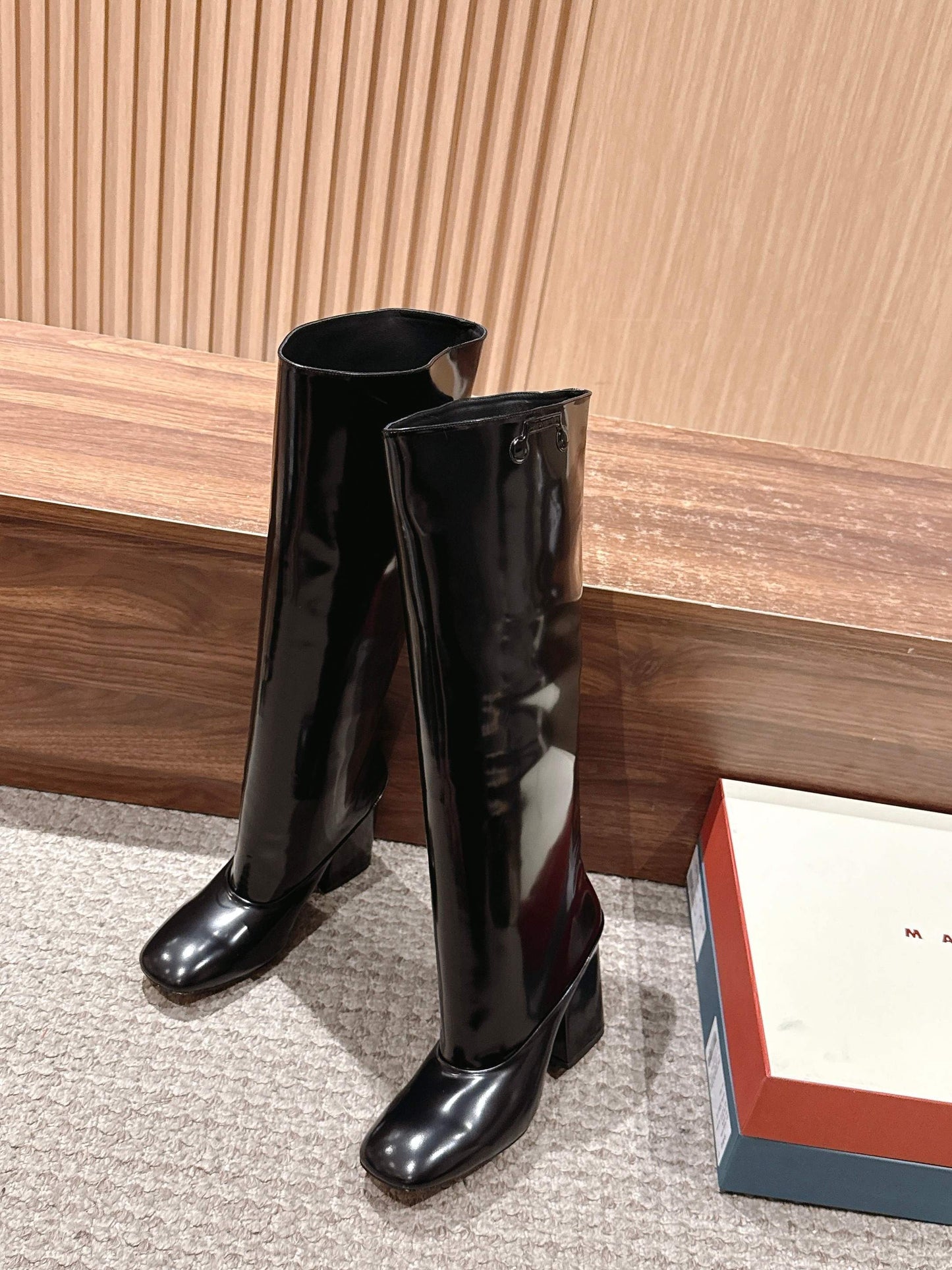 Mar 25fw boots