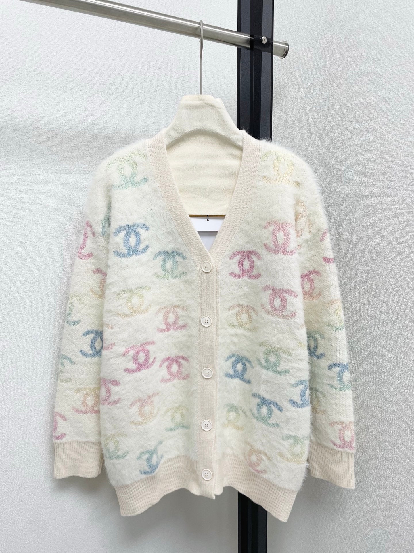 Chan 25fw knitted cardigan