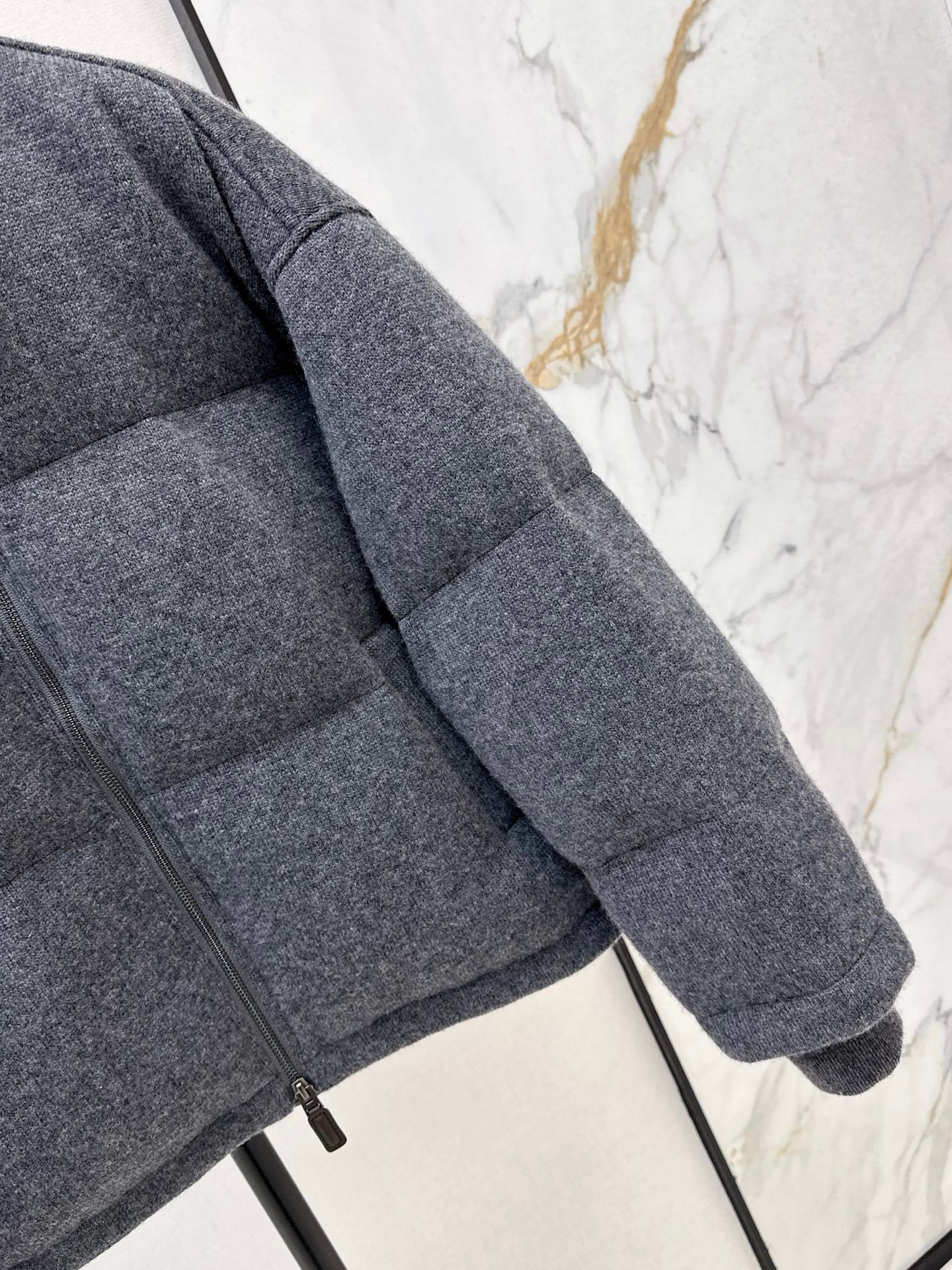 Brun 25fw down jacket