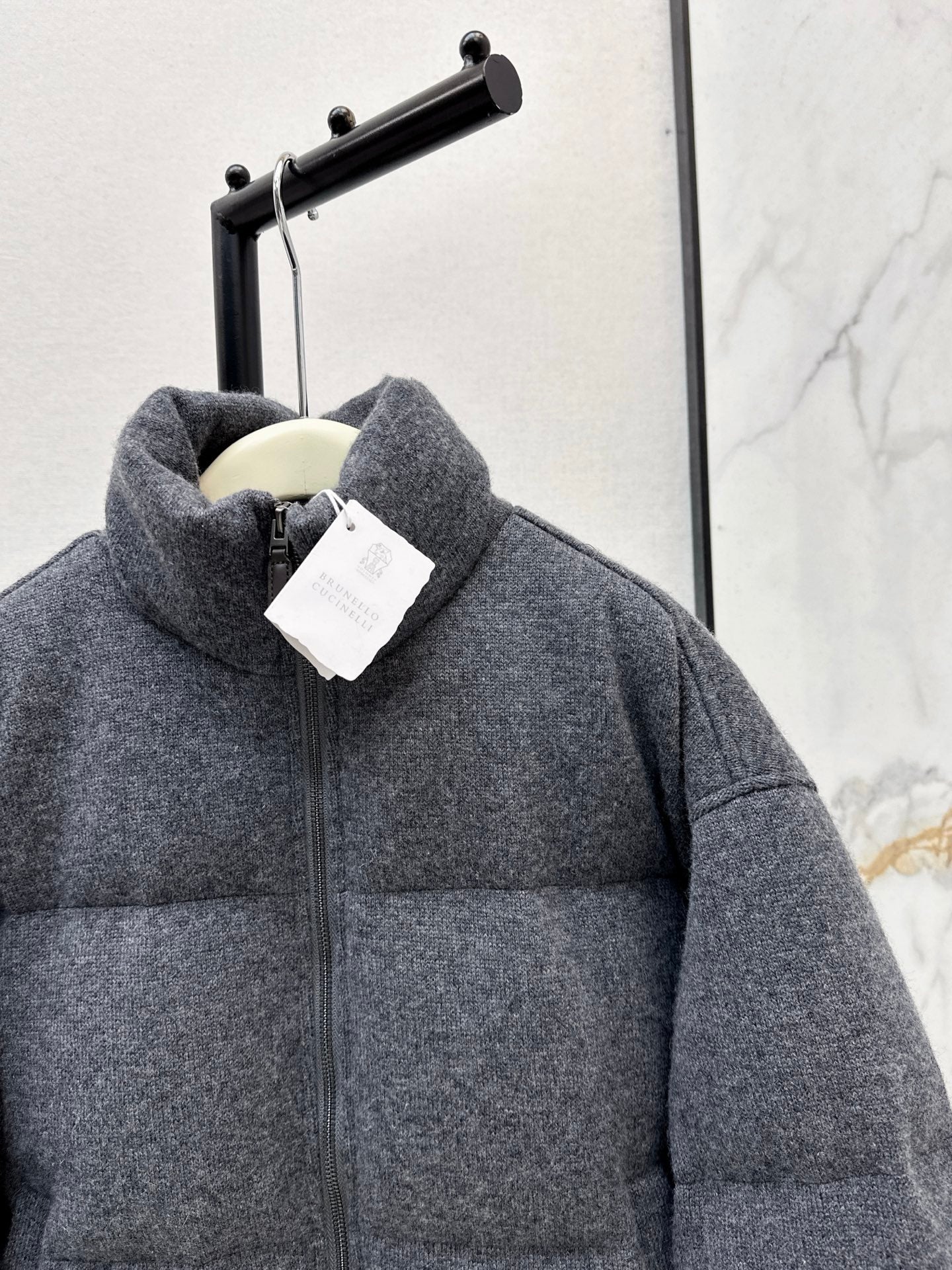 Brun 25fw down jacket