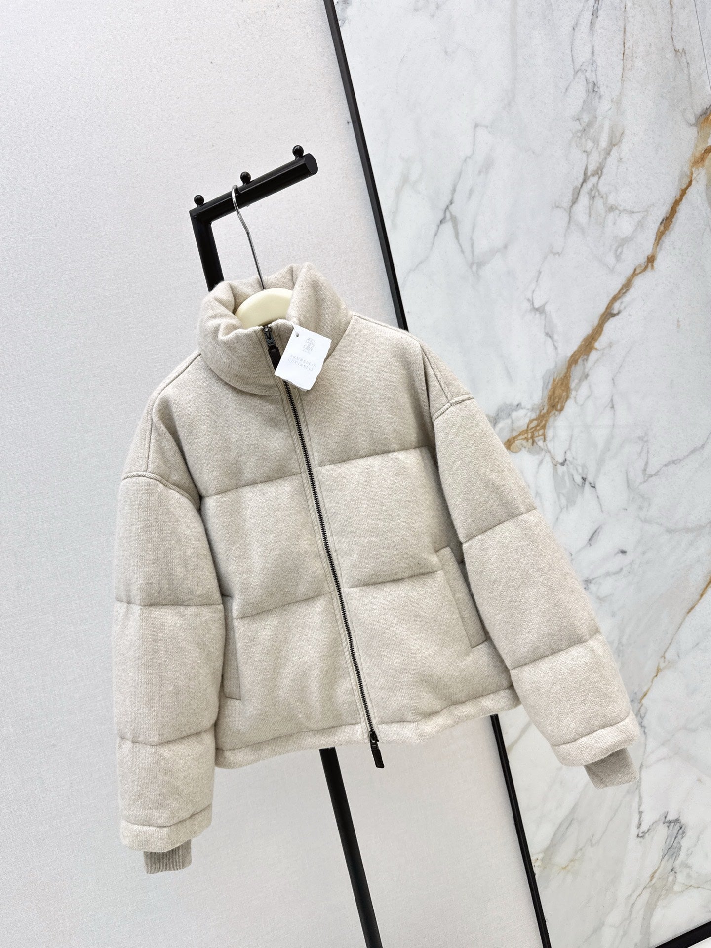 Brun 25fw down jacket