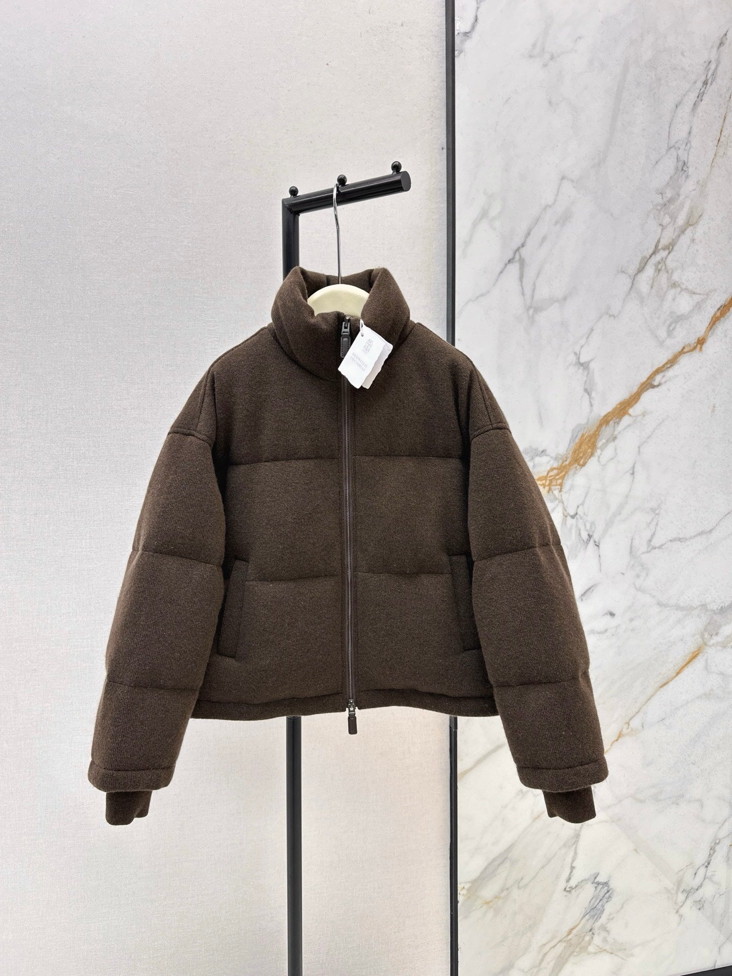 Brun 25fw down jacket