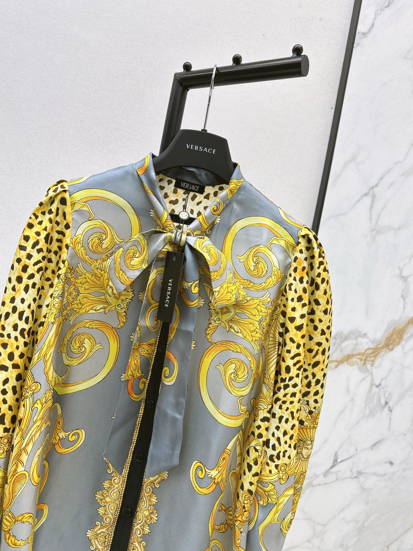 Ver 25fw print silk shirt