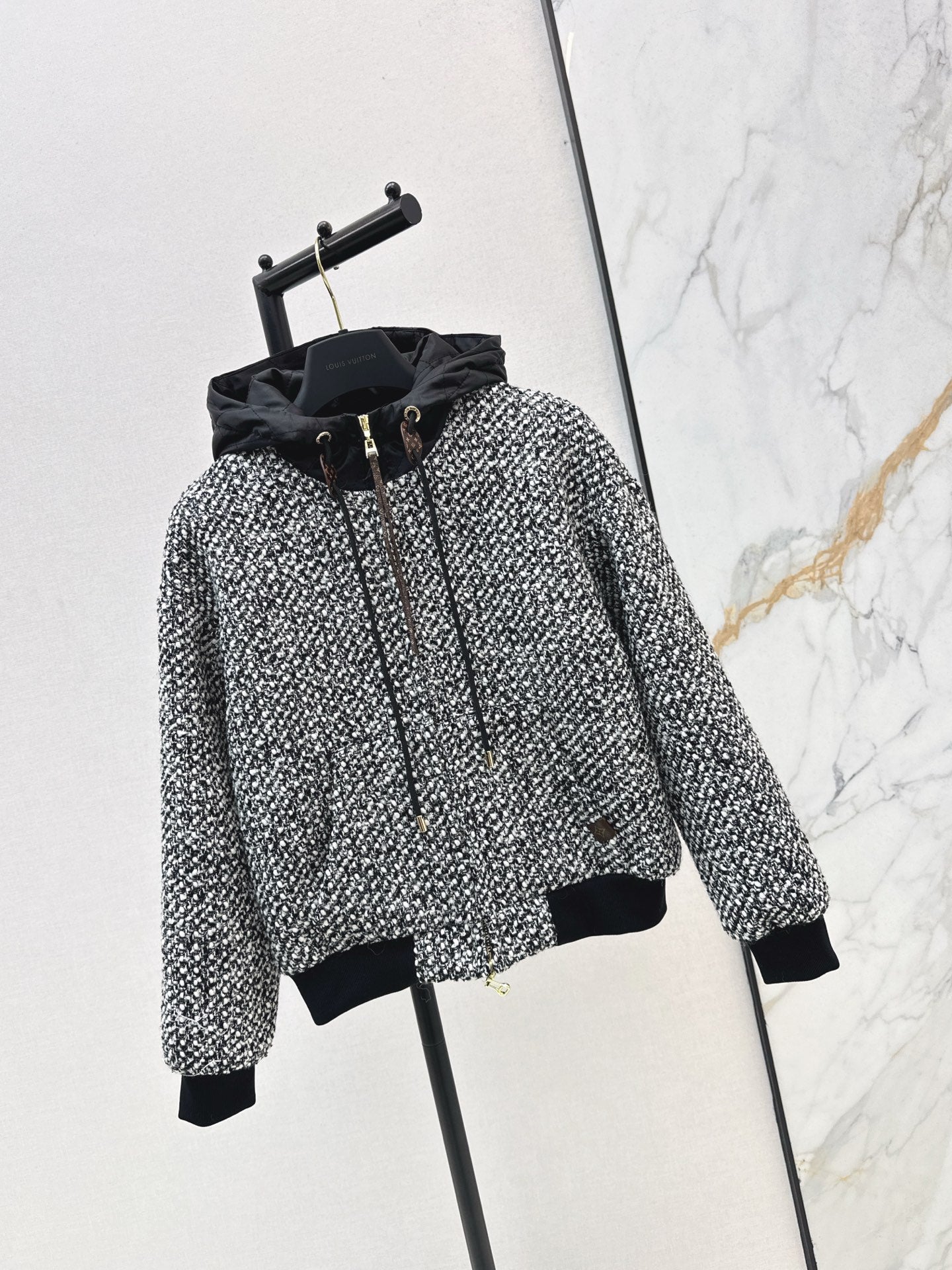 Loui 25fw woven jacket