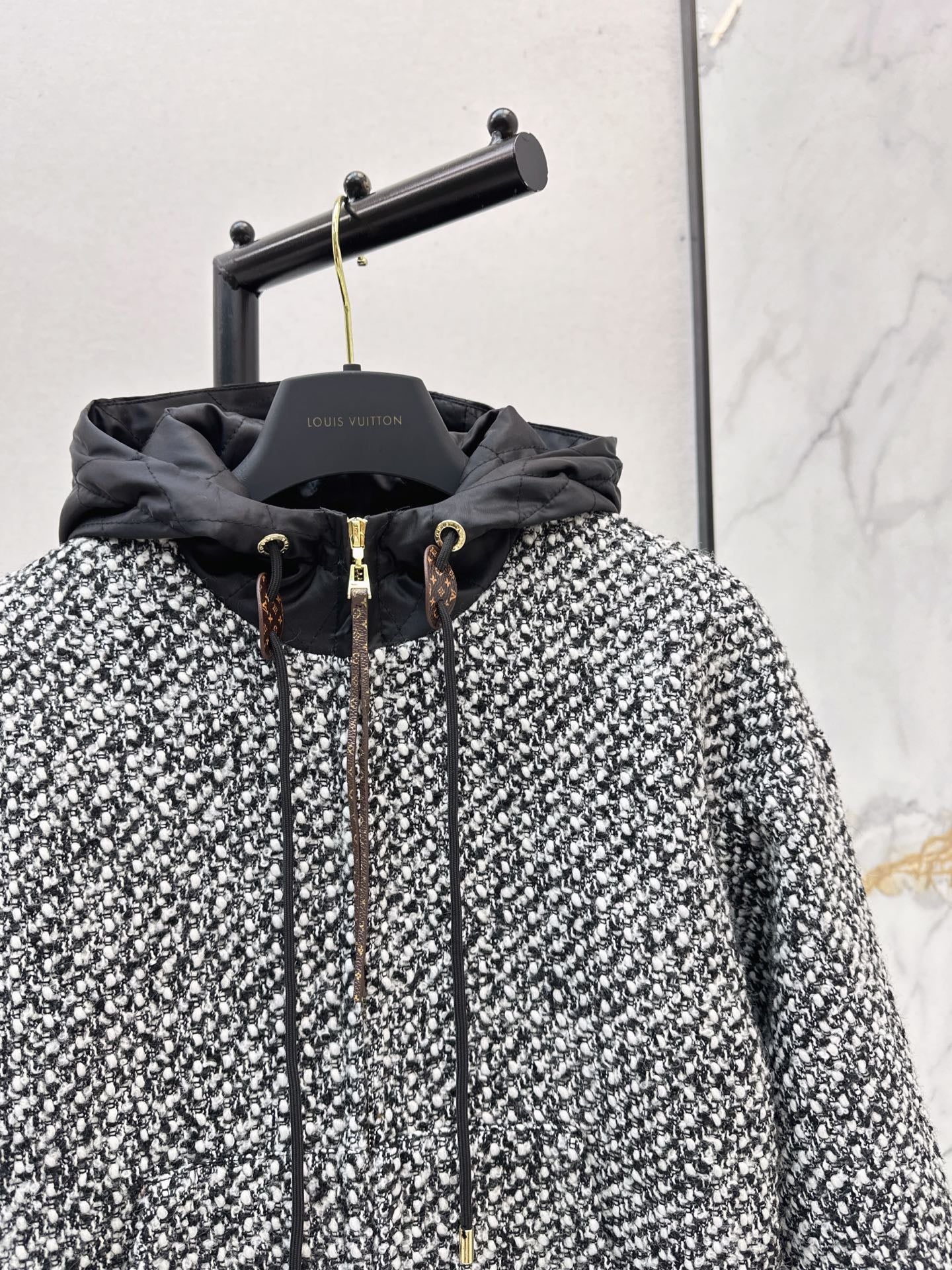 Loui 25fw woven jacket