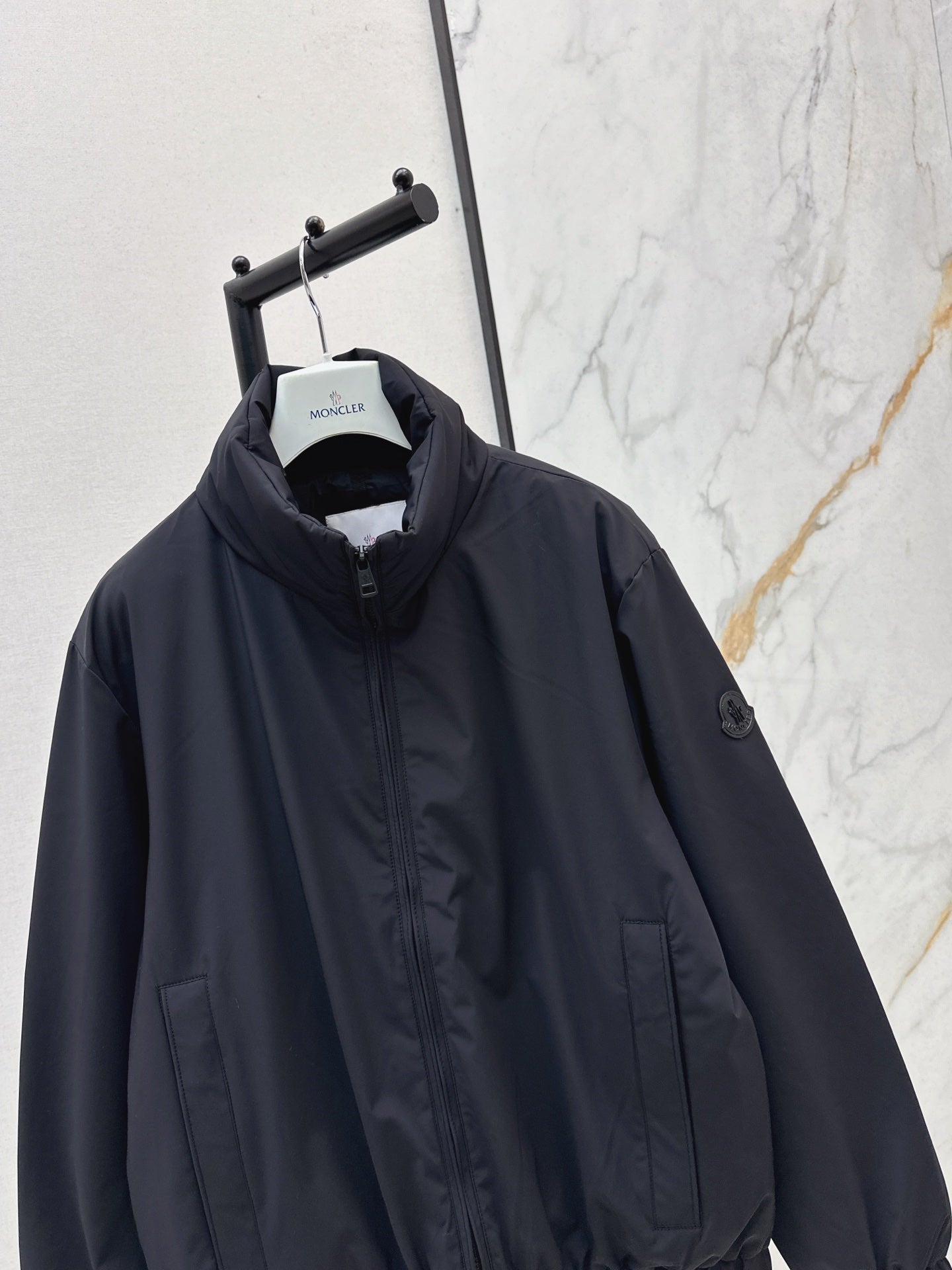 Monc 25fw down jacket