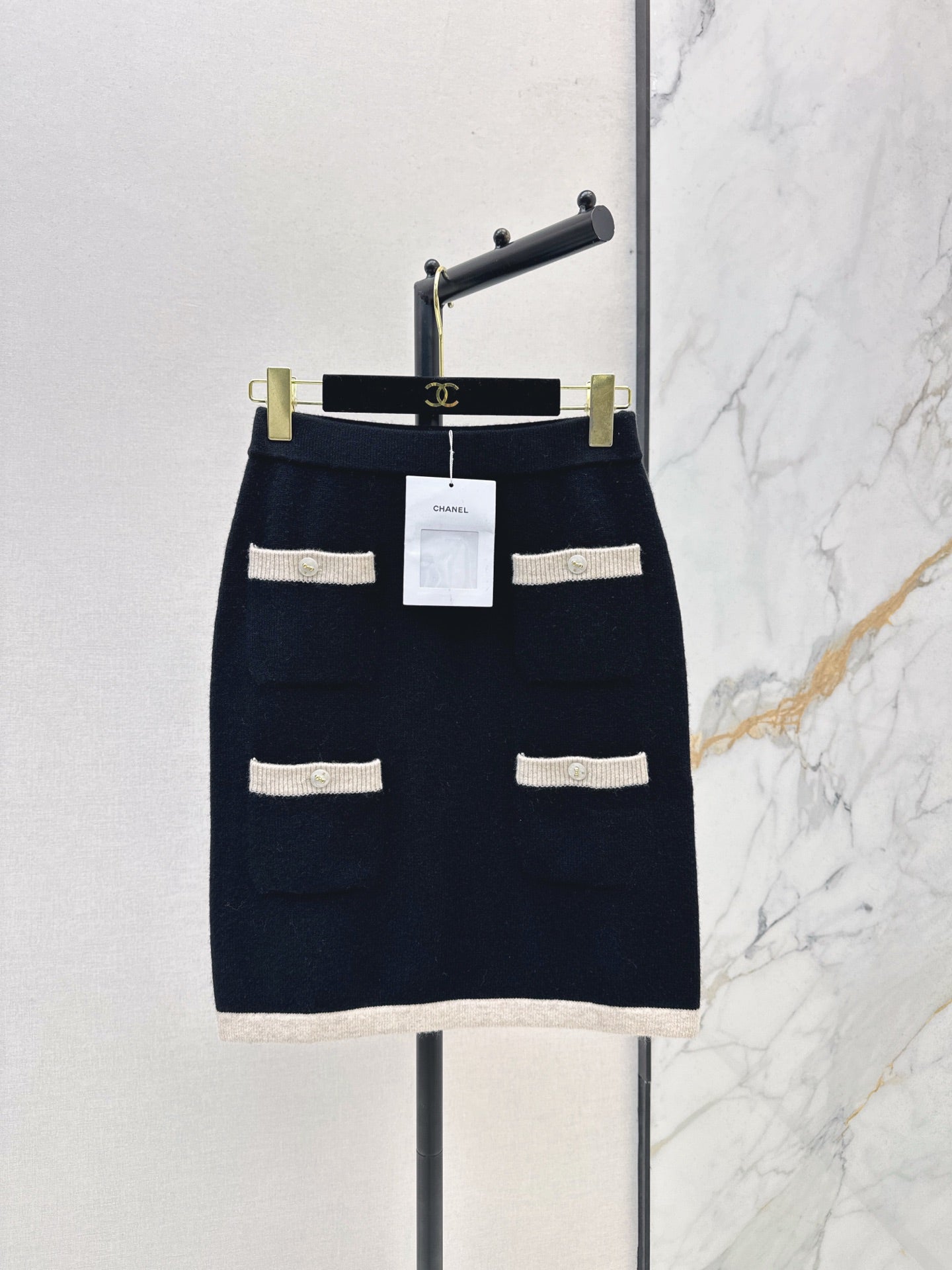 Chan 25fw skirt