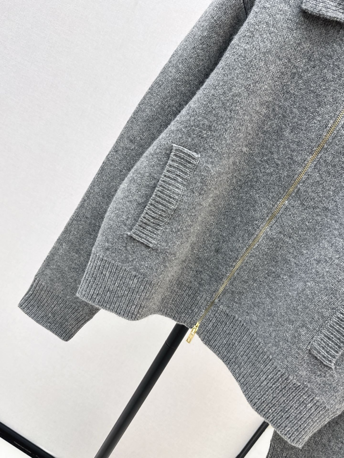 Miu 25fw wool cardigan